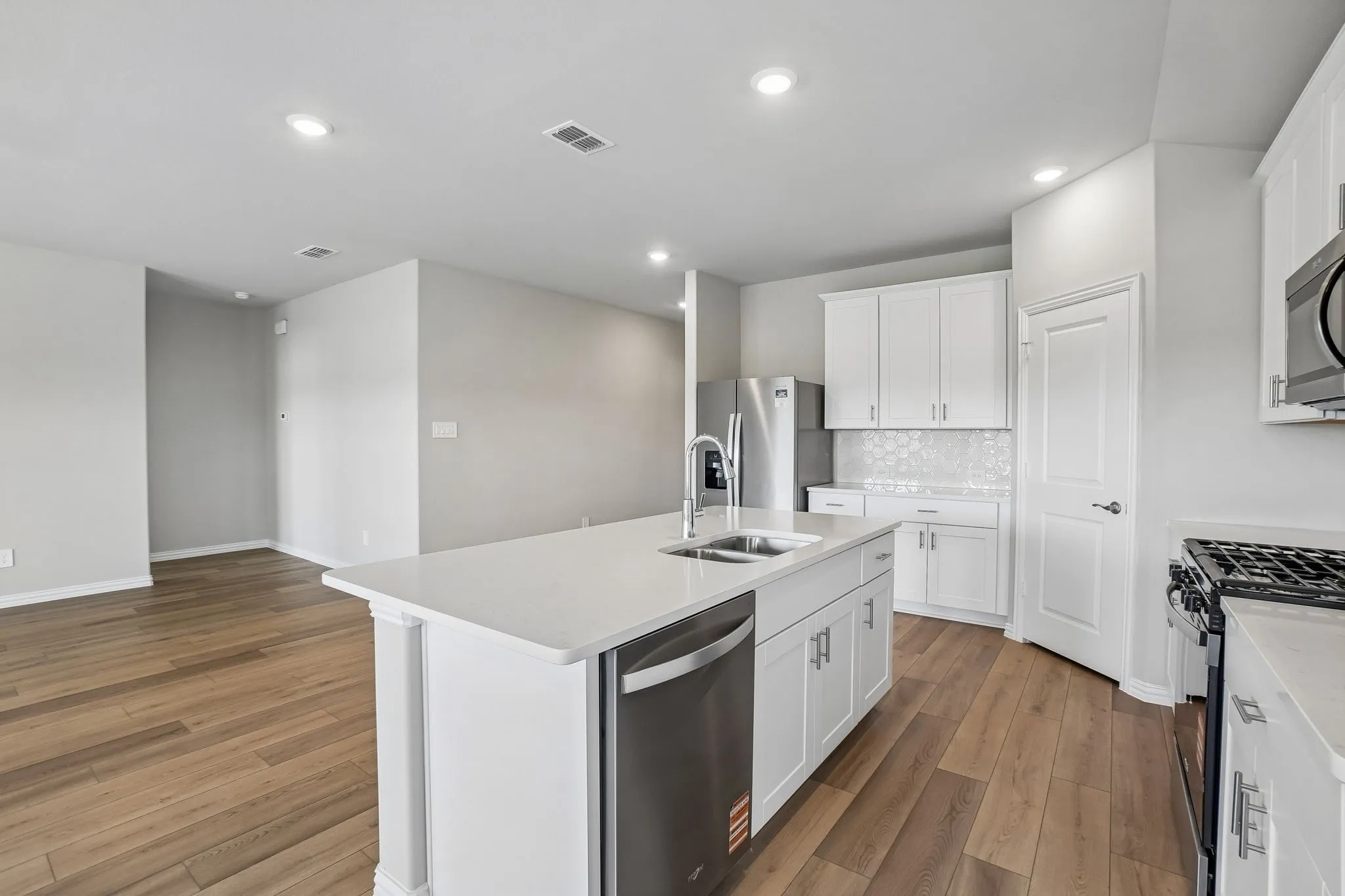 Photo is not of the actual home, but is an inspirational photo of builder’s model home and may depict options, furnishings, and/or decorator features that are not included.