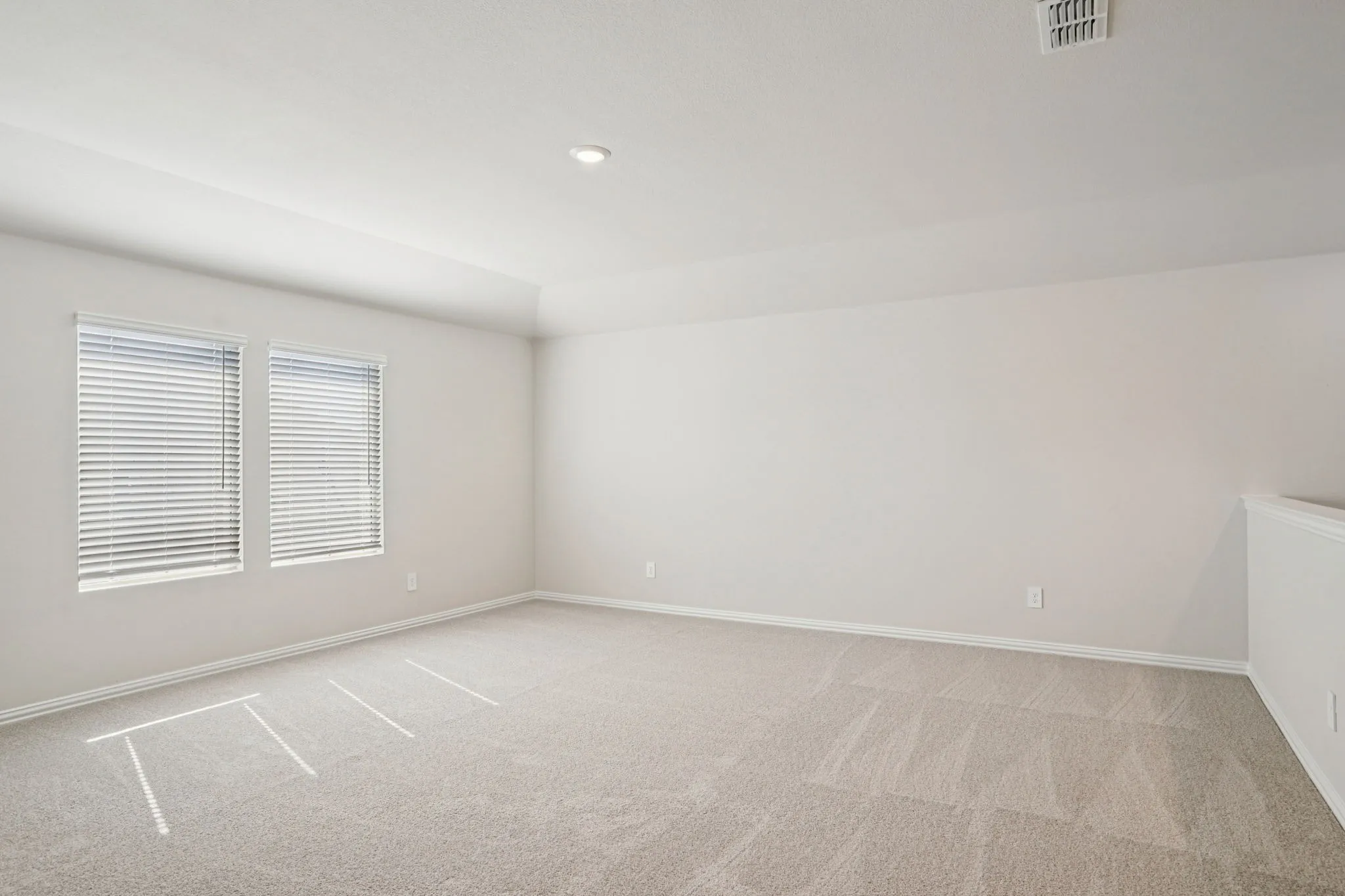 Photo is not of the actual home, but is an inspirational photo of builder’s model home and may depict options, furnishings, and/or decorator features that are not included.