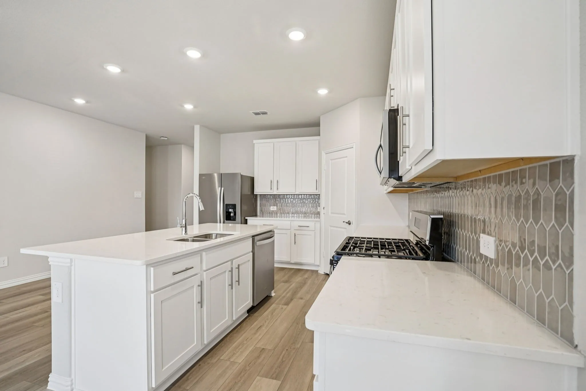 Photo is not of the actual home, but is an inspirational photo of builder’s model home and may depict options, furnishings, and/or decorator features that are not included.
