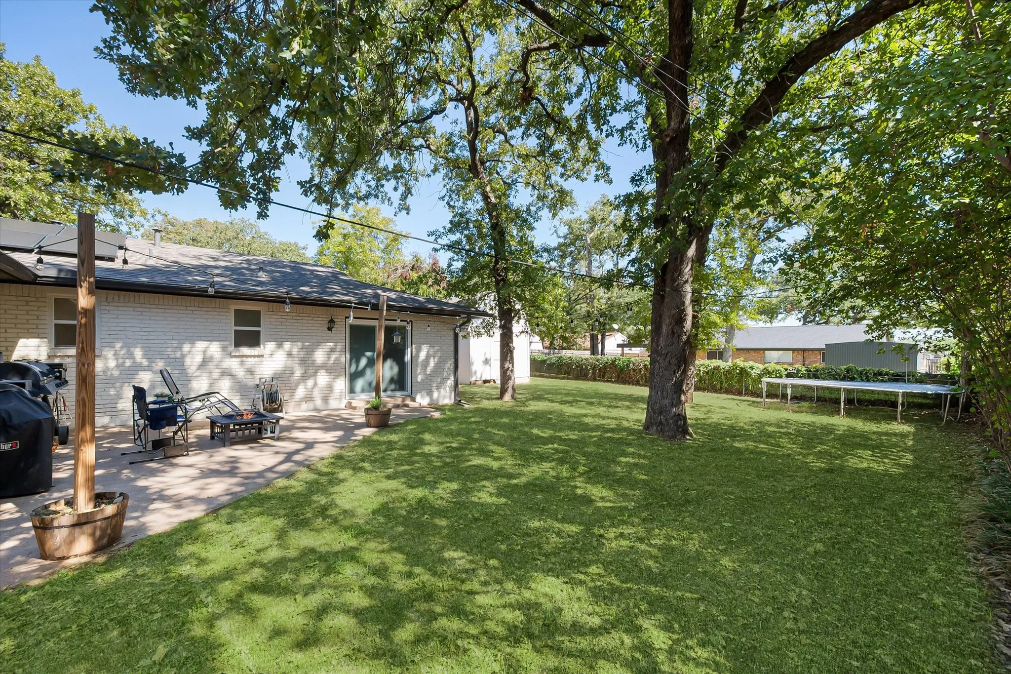 Single Family Residence For Sale in Tarrant County , 1012 Keith Drive, Hurst, Texas 76053, 4 Bedroom, 2 Bathroom, 2 Garage spaces, 1,998 Sqft, built in 1965, mls#21405688, Real Estate Agent in Hurst, Homes For Sale in Tarrant county, Homes For Sale in Hurst, Realtor in Hurst Texas, Real Estate Brokerage Independent Realty Texas, Luminita Cordes Realtor