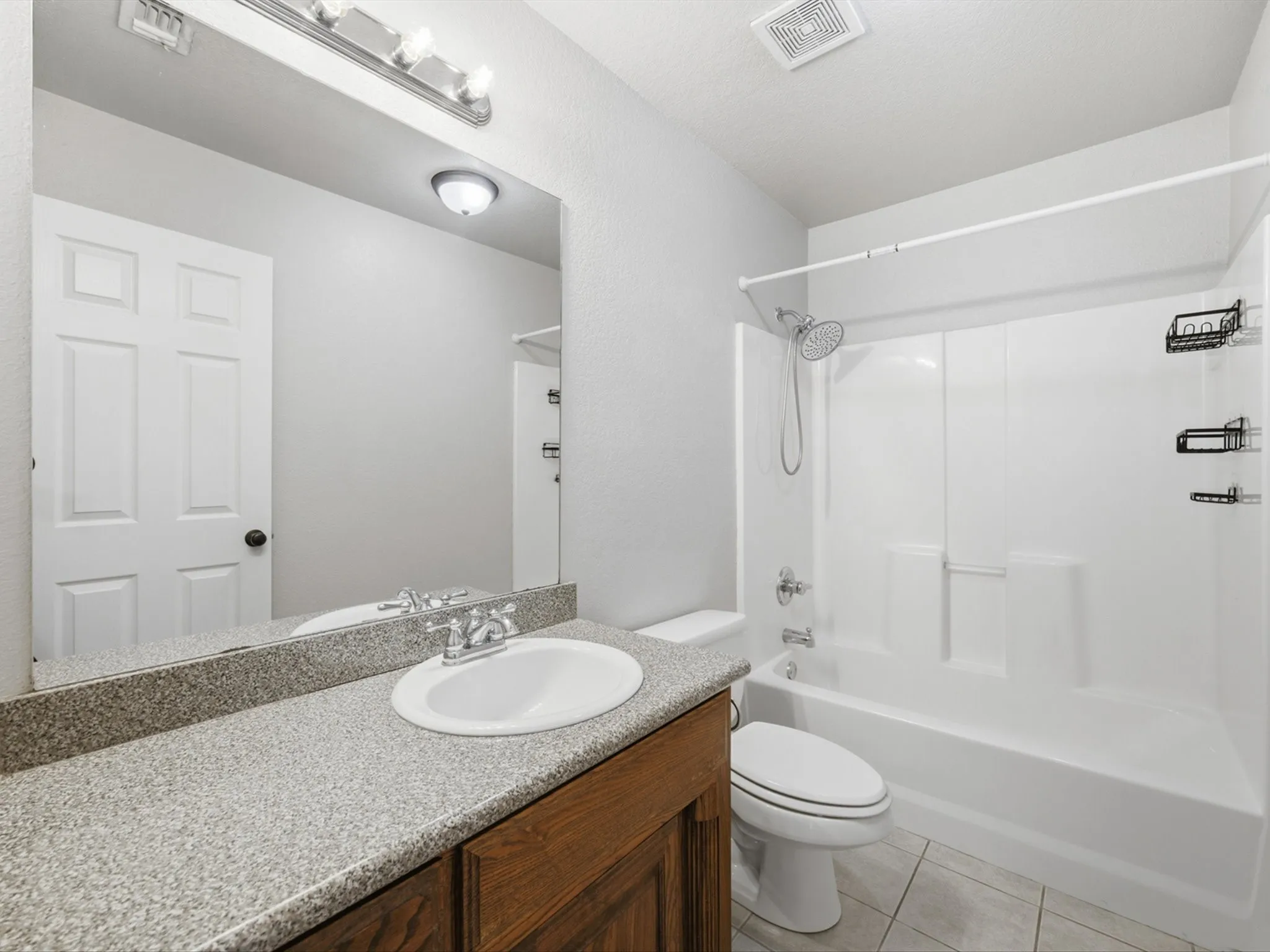Single Family Residence For Sale in Wise County , 1807 13th Street, Bridgeport, Texas 76426, 3 Bedroom, 2 Bathroom, 1 Garage spaces, 1,376 Sqft, built in 2005, mls#21405803, Real Estate Agent in Bridgeport, Homes For Sale in Wise county, Homes For Sale in Bridgeport, Realtor in Bridgeport Texas, Real Estate Brokerage Independent Realty Texas, Luminita Cordes Realtor