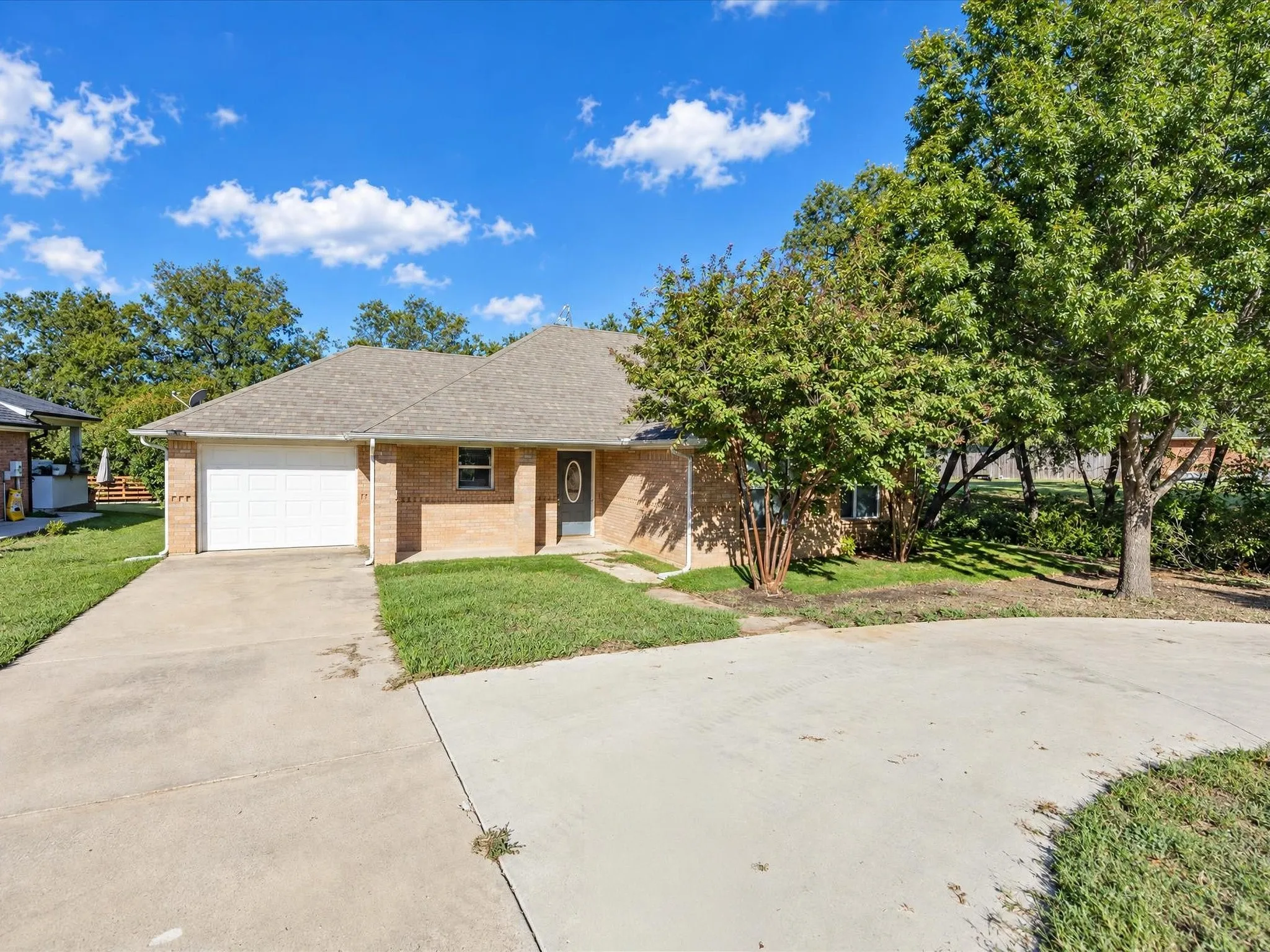 3 bedroom and 2 bathroom brick home