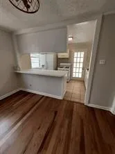 Single Family Residence For Rent in Tarrant County , 2505 Earl Lane, Fort Worth, Texas 76107, 2 Bedroom, 1 Bathroom, Garage spaces, 1,012 Sqft, built in 1946, mls#21405987, Real Estate Agent in Fort Worth, Homes For Rent in Tarrant county, Homes For Rent in Fort Worth, Realtor in Fort Worth Texas, Real Estate Brokerage Independent Realty Texas, Luminita Cordes Realtor