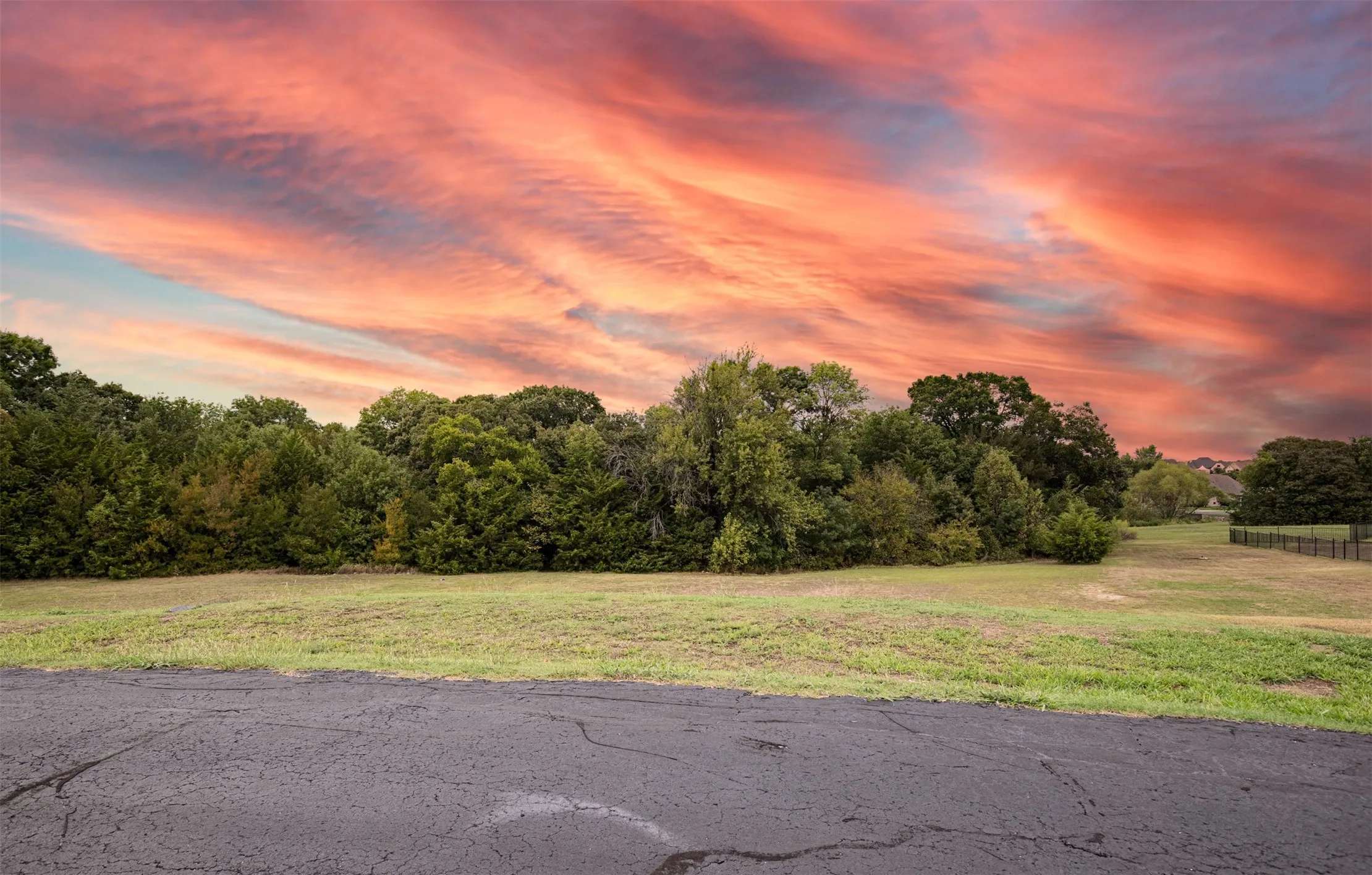 Unimproved Land For Sale in Collin County , TBD Twilight Drive, Mc Kinney, Texas 75071, 0, 0, Garage spaces, 0 Sqft, built in 0, mls#21399593, Real Estate Agent in Mc Kinney, Homes For Sale in Collin county, Homes For Sale in Mc Kinney, Realtor in Mc Kinney Texas, Real Estate Brokerage Independent Realty Texas, Luminita Cordes Realtor