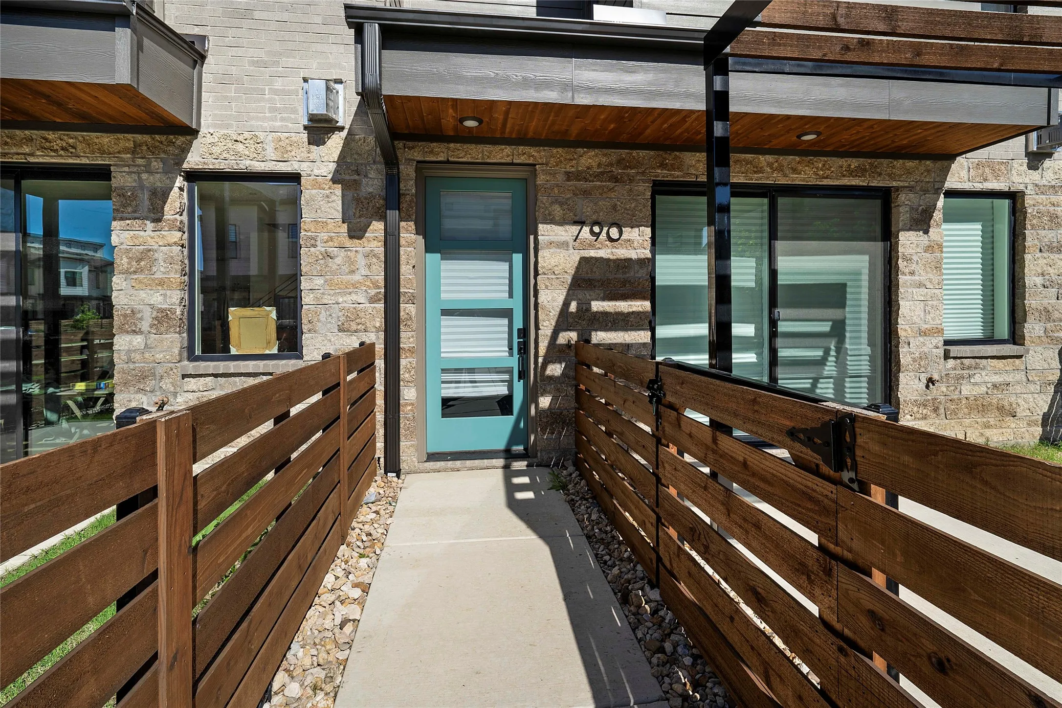 Townhouse For Rent in Denton County , 790 Dulaney Court, Prosper, Texas 75078, 2 Bedroom, 3 Bathroom, 2 Garage spaces, 1,415 Sqft, built in 2022, mls#21374848, Real Estate Agent in Prosper, Homes For Rent in Denton county, Homes For Rent in Prosper, Realtor in Prosper Texas, Real Estate Brokerage Independent Realty Texas, Luminita Cordes Realtor
