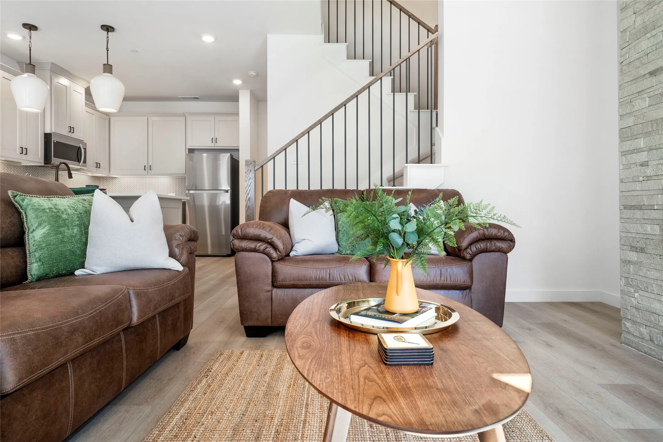Townhouse For Rent in Denton County , 790 Dulaney Court, Prosper, Texas 75078, 2 Bedroom, 3 Bathroom, 2 Garage spaces, 1,415 Sqft, built in 2022, mls#21374848, Real Estate Agent in Prosper, Homes For Rent in Denton county, Homes For Rent in Prosper, Realtor in Prosper Texas, Real Estate Brokerage Independent Realty Texas, Luminita Cordes Realtor