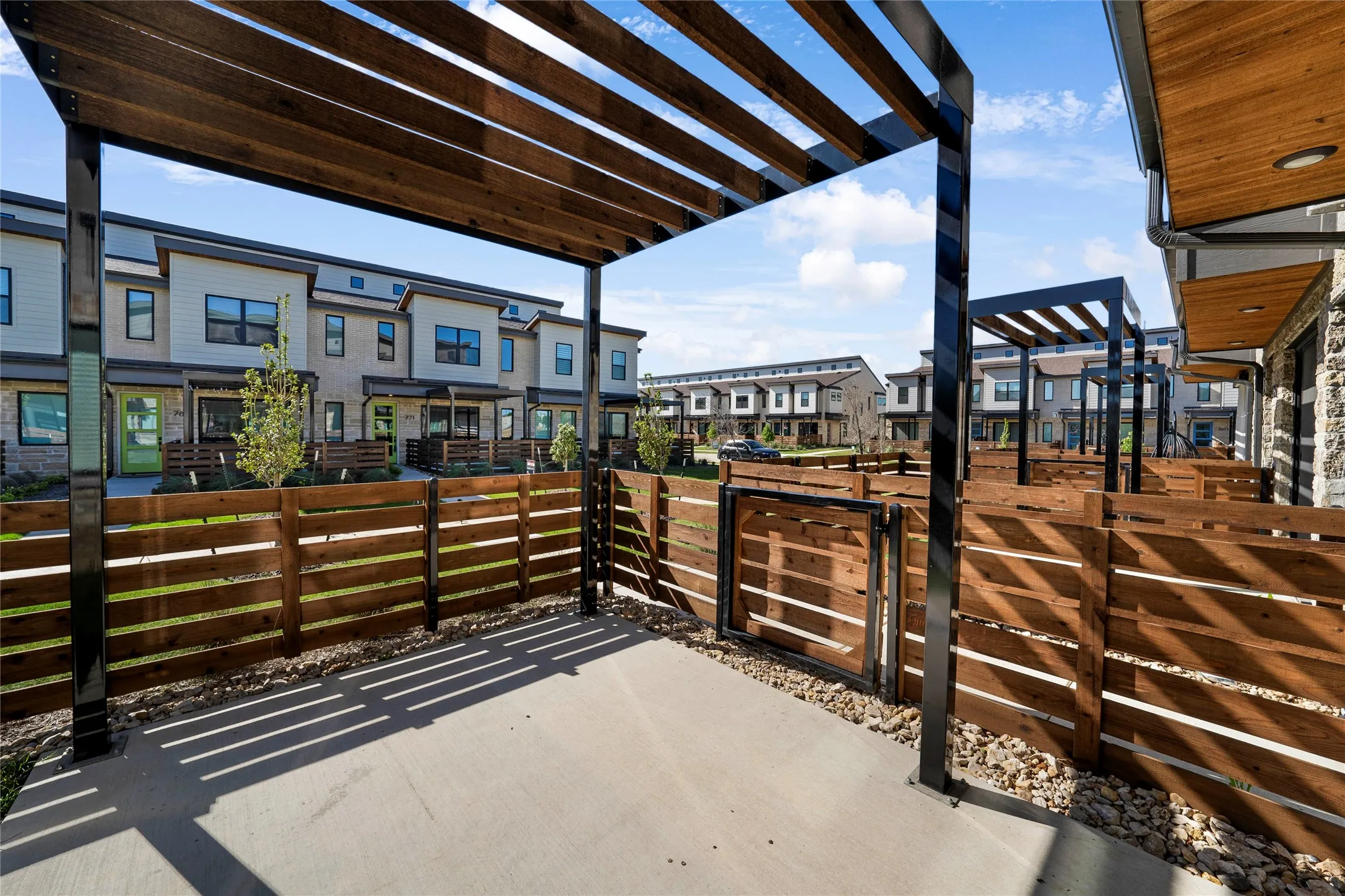Townhouse For Rent in Denton County , 790 Dulaney Court, Prosper, Texas 75078, 2 Bedroom, 3 Bathroom, 2 Garage spaces, 1,415 Sqft, built in 2022, mls#21374848, Real Estate Agent in Prosper, Homes For Rent in Denton county, Homes For Rent in Prosper, Realtor in Prosper Texas, Real Estate Brokerage Independent Realty Texas, Luminita Cordes Realtor