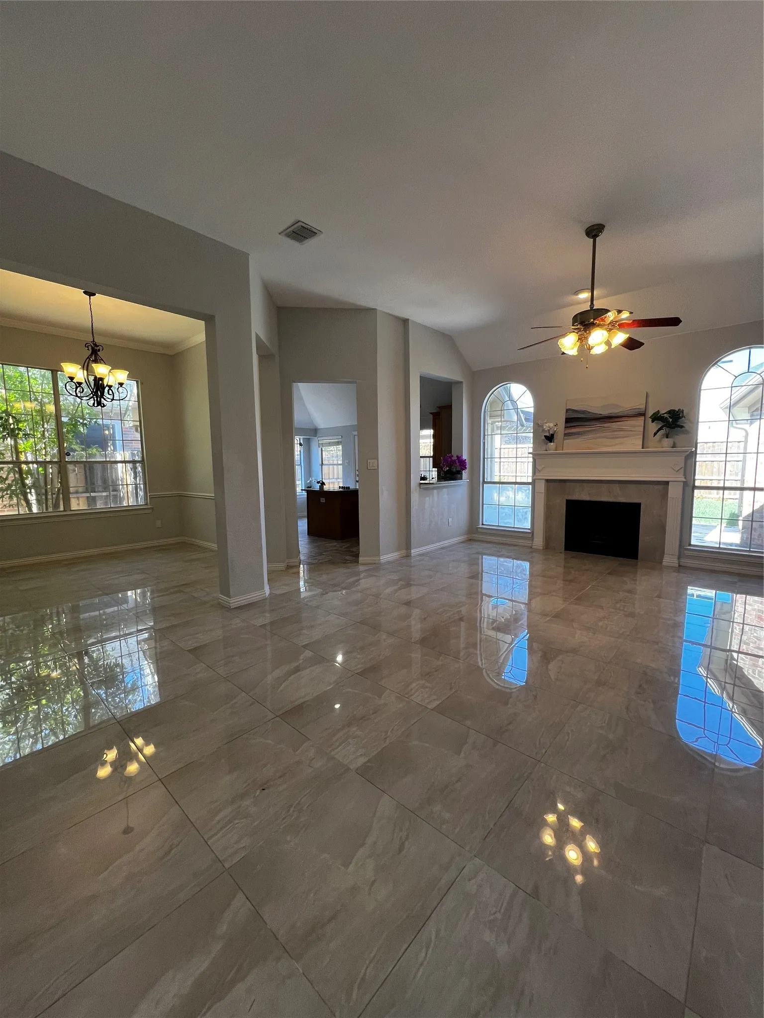 Single Family Residence For Rent in Tarrant County , 2806 Hammond Drive, Grand Prairie, Texas 75052, 3 Bedroom, 2 Bathroom, 2 Garage spaces, 1,888 Sqft, built in 1997, mls#21406005, Real Estate Agent in Grand Prairie, Homes For Rent in Tarrant county, Homes For Rent in Grand Prairie, Realtor in Grand Prairie Texas, Real Estate Brokerage Independent Realty Texas, Luminita Cordes Realtor