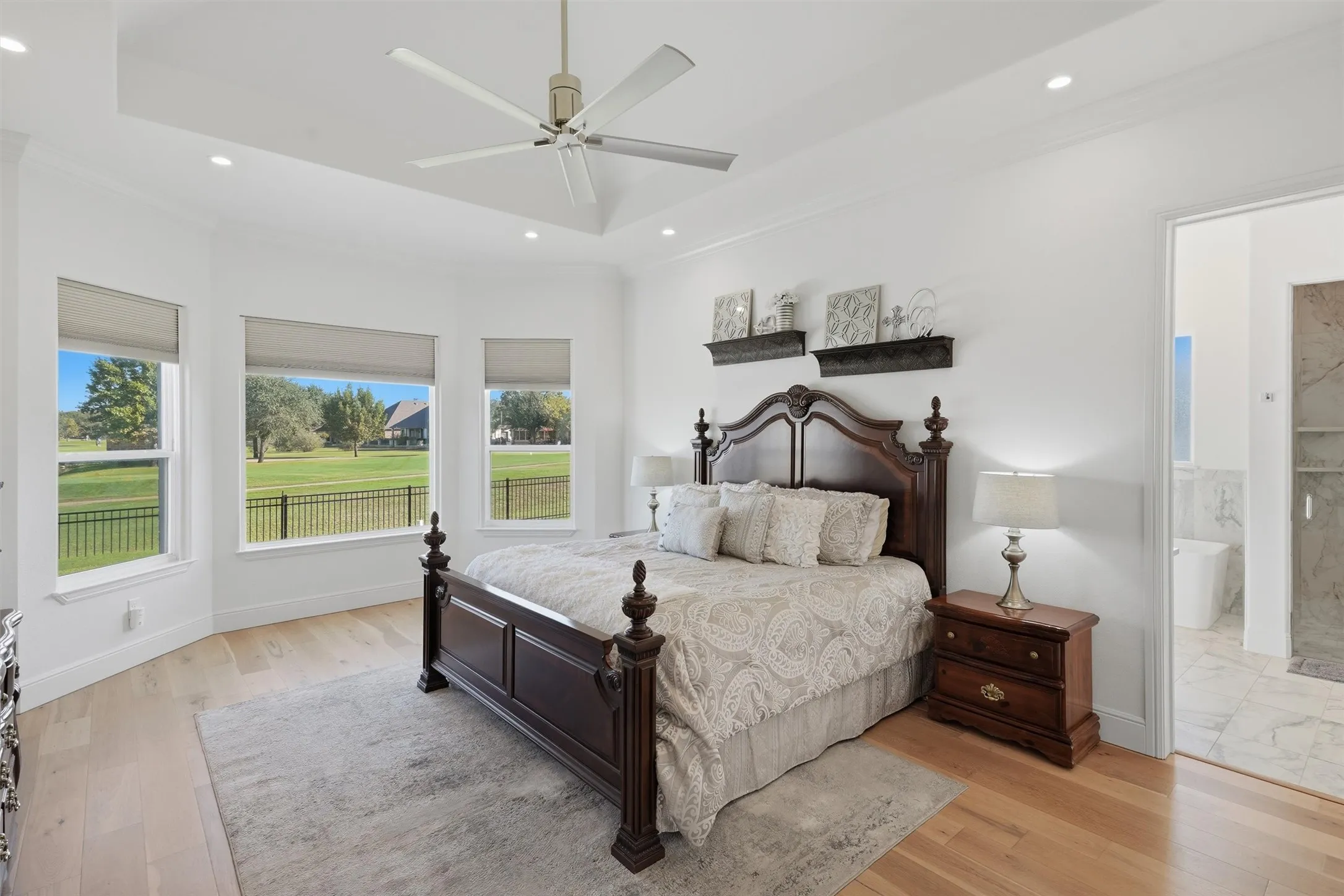 Single Family Residence For Sale in Hood County , 5613 Wedgefield Road, Granbury, Texas 76049, 4 Bedroom, 4 Bathroom, 3 Garage spaces, 3,794 Sqft, built in 2022, mls#21405503, Real Estate Agent in Granbury, Homes For Sale in Hood county, Homes For Sale in Granbury, Realtor in Granbury Texas, Real Estate Brokerage Independent Realty Texas, Luminita Cordes Realtor
