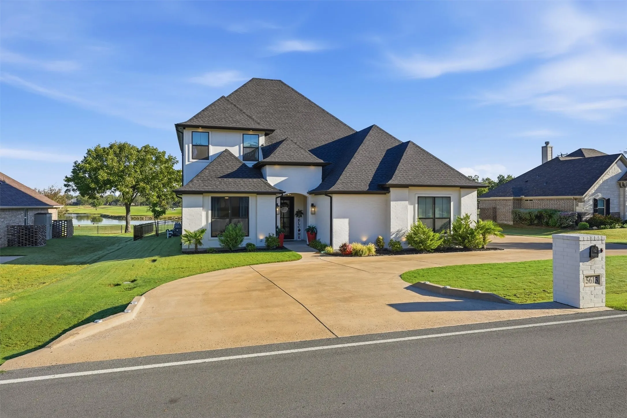 Single Family Residence For Sale in Hood County , 5613 Wedgefield Road, Granbury, Texas 76049, 4 Bedroom, 4 Bathroom, 3 Garage spaces, 3,794 Sqft, built in 2022, mls#21405503, Real Estate Agent in Granbury, Homes For Sale in Hood county, Homes For Sale in Granbury, Realtor in Granbury Texas, Real Estate Brokerage Independent Realty Texas, Luminita Cordes Realtor
