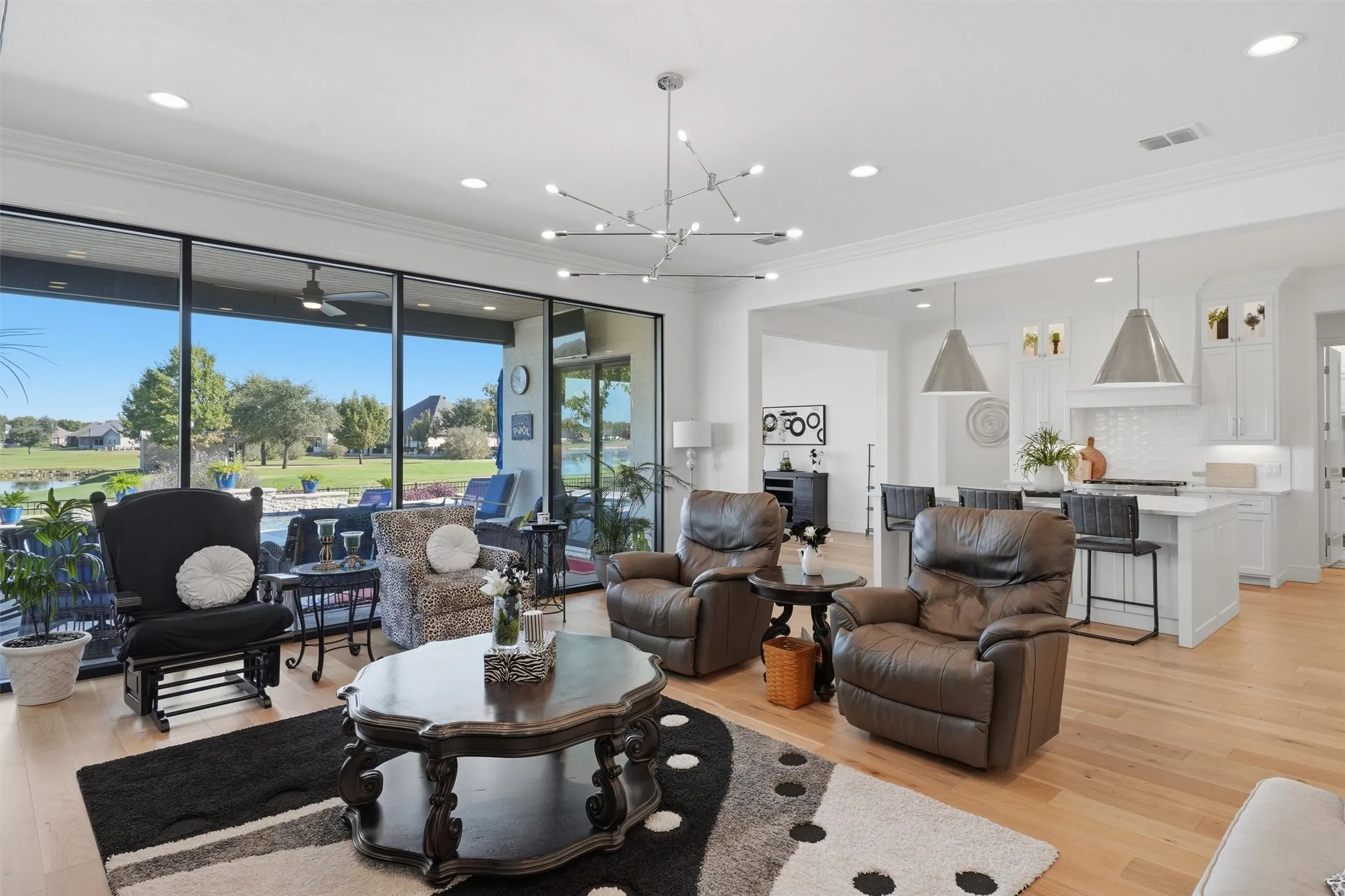 Single Family Residence For Sale in Hood County , 5613 Wedgefield Road, Granbury, Texas 76049, 4 Bedroom, 4 Bathroom, 3 Garage spaces, 3,794 Sqft, built in 2022, mls#21405503, Real Estate Agent in Granbury, Homes For Sale in Hood county, Homes For Sale in Granbury, Realtor in Granbury Texas, Real Estate Brokerage Independent Realty Texas, Luminita Cordes Realtor