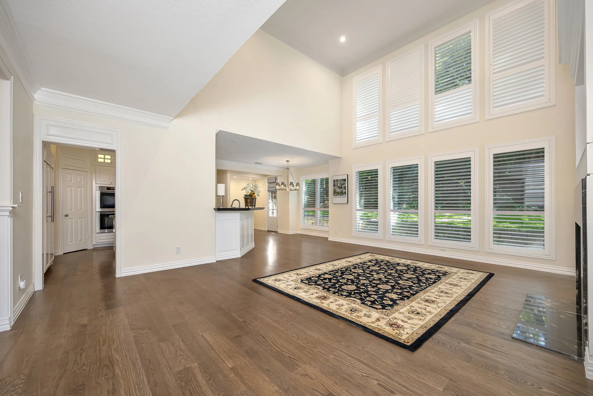 Single Family Residence For Sale in Tarrant County , 6214 Tiffany Oaks Lane, Arlington, Texas 76016, 4 Bedroom, 4 Bathroom, 2 Garage spaces, 3,610 Sqft, built in 1994, mls#21397785, Real Estate Agent in Arlington, Homes For Sale in Tarrant county, Homes For Sale in Arlington, Realtor in Arlington Texas, Real Estate Brokerage Independent Realty Texas, Luminita Cordes Realtor