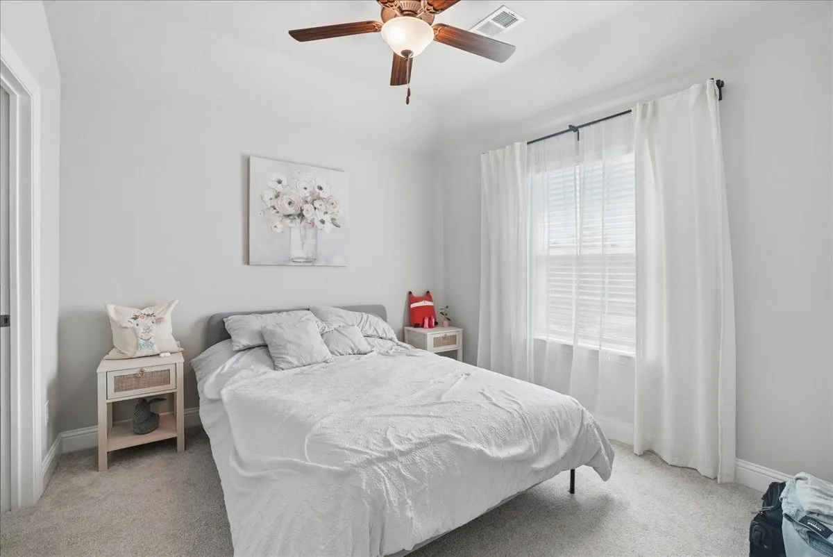 Single Family Residence For Sale in Denton County , 1517 Parker Stone Boulevard, Denton, Texas 76210, 4 Bedroom, 3 Bathroom, 2 Garage spaces, 2,964 Sqft, built in 2022, mls#21399338, Real Estate Agent in Denton, Homes For Sale in Denton county, Homes For Sale in Denton, Realtor in Denton Texas, Real Estate Brokerage Independent Realty Texas, Luminita Cordes Realtor