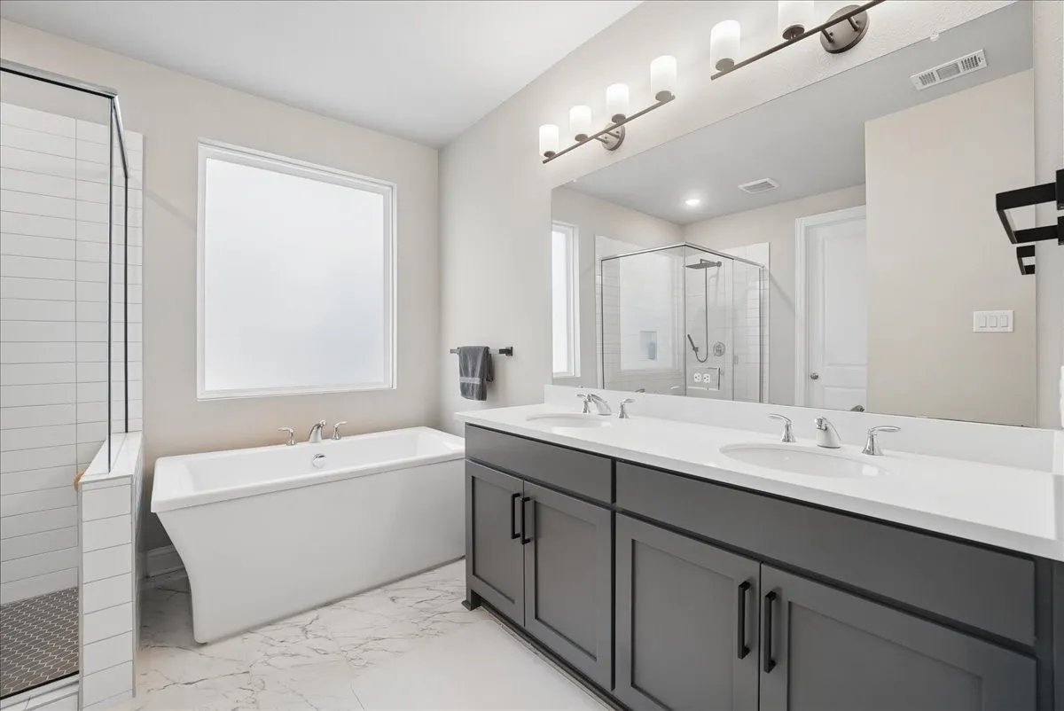Single Family Residence For Sale in Denton County , 1517 Parker Stone Boulevard, Denton, Texas 76210, 4 Bedroom, 3 Bathroom, 2 Garage spaces, 2,964 Sqft, built in 2022, mls#21399338, Real Estate Agent in Denton, Homes For Sale in Denton county, Homes For Sale in Denton, Realtor in Denton Texas, Real Estate Brokerage Independent Realty Texas, Luminita Cordes Realtor