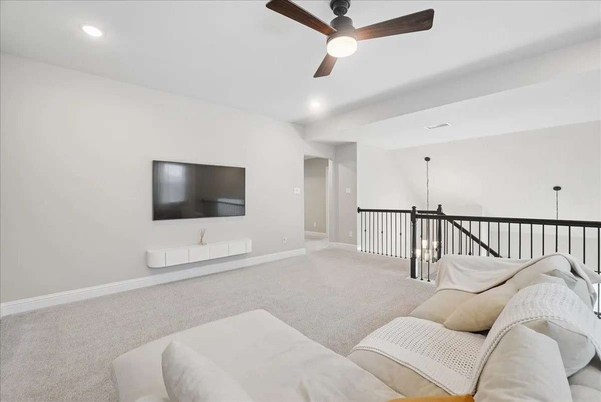 Single Family Residence For Sale in Denton County , 1517 Parker Stone Boulevard, Denton, Texas 76210, 4 Bedroom, 3 Bathroom, 2 Garage spaces, 2,964 Sqft, built in 2022, mls#21399338, Real Estate Agent in Denton, Homes For Sale in Denton county, Homes For Sale in Denton, Realtor in Denton Texas, Real Estate Brokerage Independent Realty Texas, Luminita Cordes Realtor