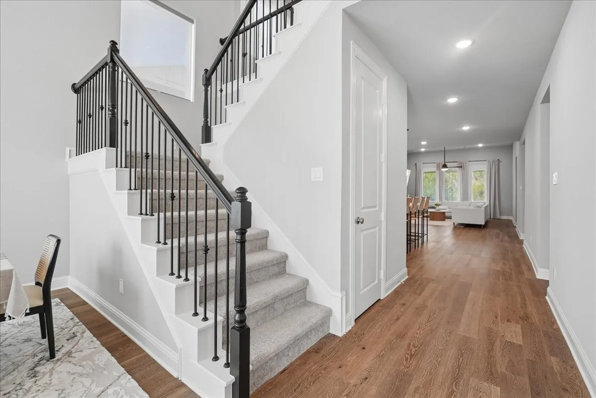 Single Family Residence For Sale in Denton County , 1517 Parker Stone Boulevard, Denton, Texas 76210, 4 Bedroom, 3 Bathroom, 2 Garage spaces, 2,964 Sqft, built in 2022, mls#21399338, Real Estate Agent in Denton, Homes For Sale in Denton county, Homes For Sale in Denton, Realtor in Denton Texas, Real Estate Brokerage Independent Realty Texas, Luminita Cordes Realtor