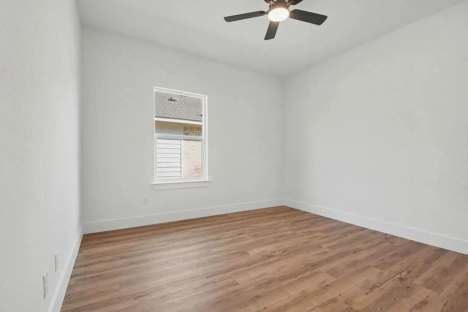 Single Family Residence For Sale in Hunt County , 4528 Church Street, Greenville, Texas 75401, 3 Bedroom, 2 Bathroom, 2 Garage spaces, 1,528 Sqft, built in 2026, mls#21406017, Real Estate Agent in Greenville, Homes For Sale in Hunt county, Homes For Sale in Greenville, Realtor in Greenville Texas, Real Estate Brokerage Independent Realty Texas, Luminita Cordes Realtor