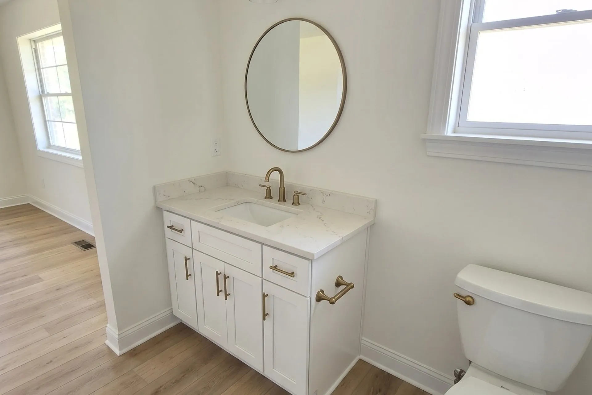Virtually Remodeled/Staged. FOR ILLUSTRATION ONLY. IMPROVEMENTS SHOWN ARE NOT INCLUDED.