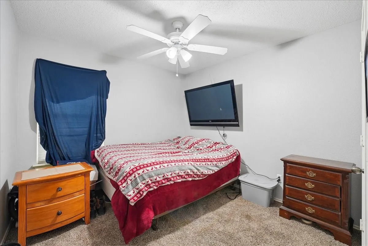 Single Family Residence For Sale in Dallas County , 9103 Prairie Bluff Drive, Dallas, Texas 75227, 4 Bedroom, 2 Bathroom, 2 Garage spaces, 1,882 Sqft, built in 2005, mls#21405209, Real Estate Agent in Dallas, Homes For Sale in Dallas county, Homes For Sale in Dallas, Realtor in Dallas Texas, Real Estate Brokerage Independent Realty Texas, Luminita Cordes Realtor