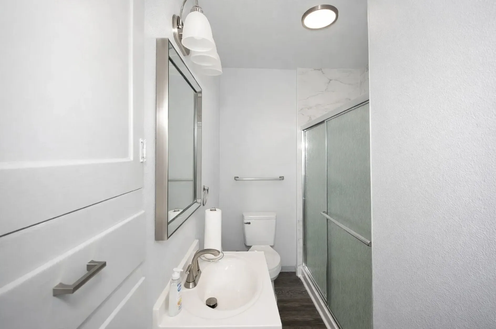 Single Family Residence For Sale in Tarrant County , 2628 Avenue G, Fort Worth, Texas 76105, 5 Bedroom, 3 Bathroom, Garage spaces, 1,440 Sqft, built in 1925, mls#21406024, Real Estate Agent in Fort Worth, Homes For Sale in Tarrant county, Homes For Sale in Fort Worth, Realtor in Fort Worth Texas, Real Estate Brokerage Independent Realty Texas, Luminita Cordes Realtor