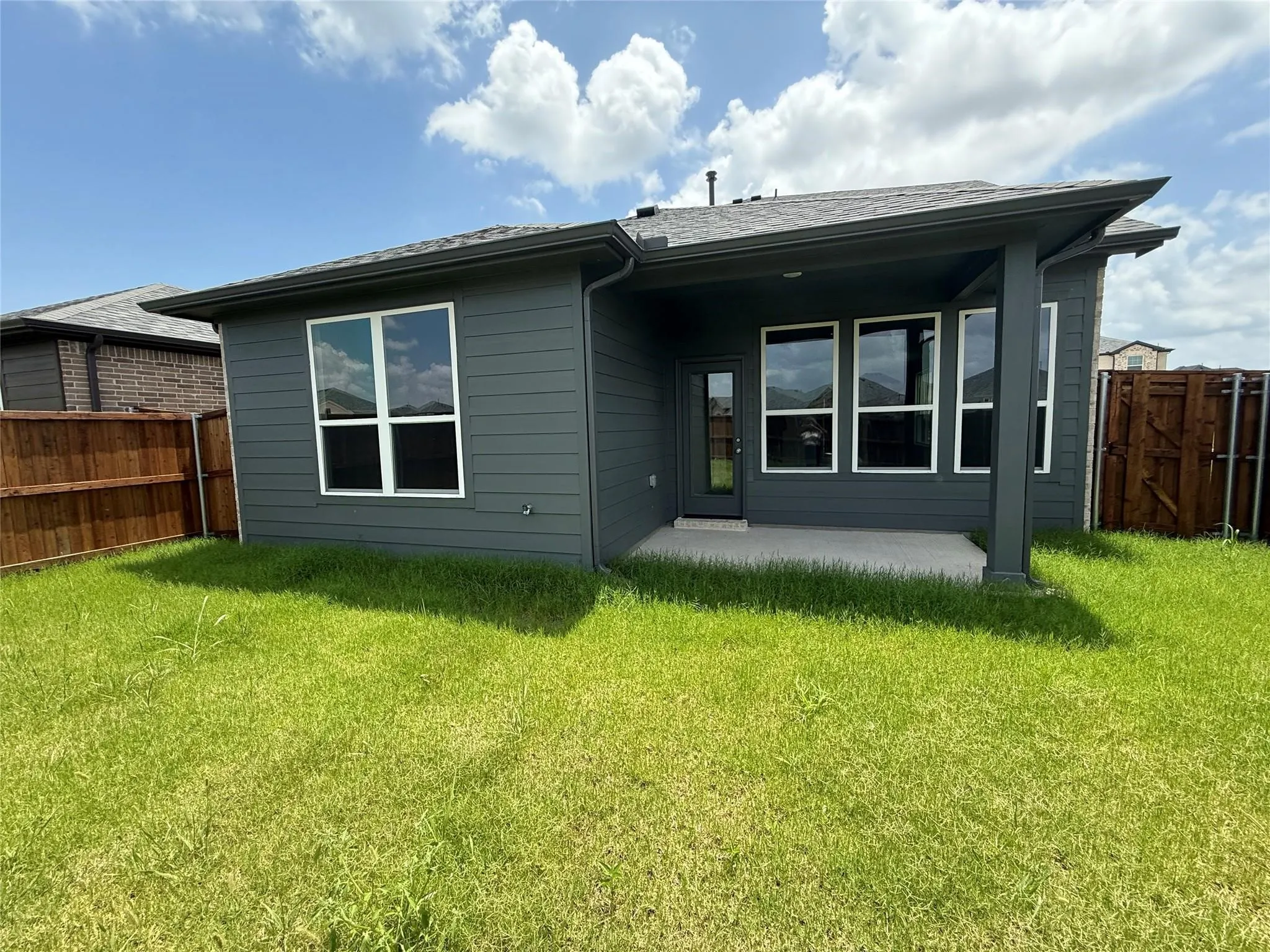 Single Family Residence For Rent in Collin County , 804 Sicily Boulevard, Princeton, Texas 75407, 4 Bedroom, 3 Bathroom, 2 Garage spaces, 2,296 Sqft, built in 2025, mls#21403039, Real Estate Agent in Princeton, Homes For Rent in Collin county, Homes For Rent in Princeton, Realtor in Princeton Texas, Real Estate Brokerage Independent Realty Texas, Luminita Cordes Realtor
