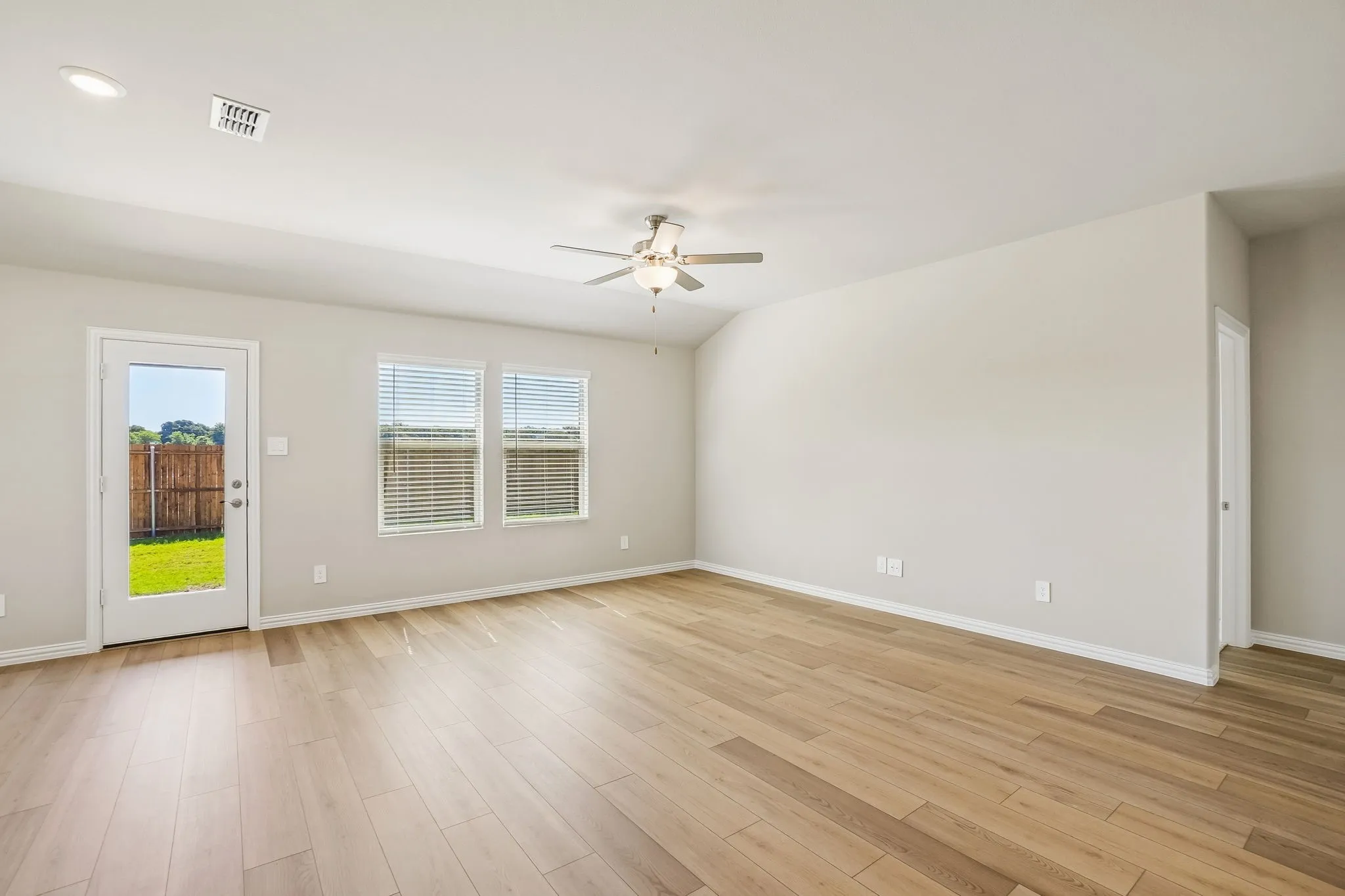 Photo is not of the actual home, but is an inspirational photo of builder’s model home and may depict options, furnishings, and/or decorator features that are not included.