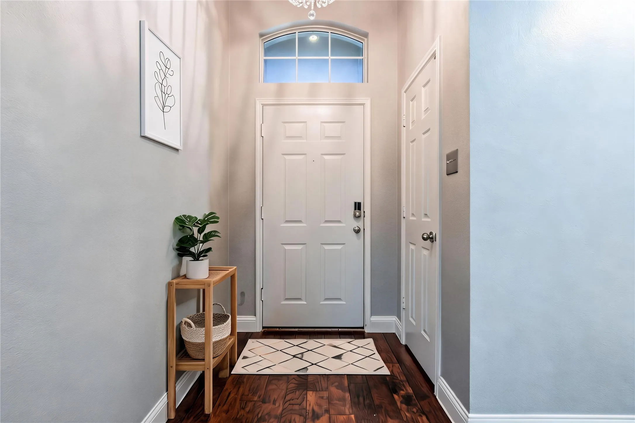 Single Family Residence For Rent in Denton County , 228 Flatwood Drive, Little Elm, Texas 75068, 3 Bedroom, 2 Bathroom, 2 Garage spaces, 1,581 Sqft, built in 2006, mls#21404795, Real Estate Agent in Little Elm, Homes For Rent in Denton county, Homes For Rent in Little Elm, Realtor in Little Elm Texas, Real Estate Brokerage Independent Realty Texas, Luminita Cordes Realtor