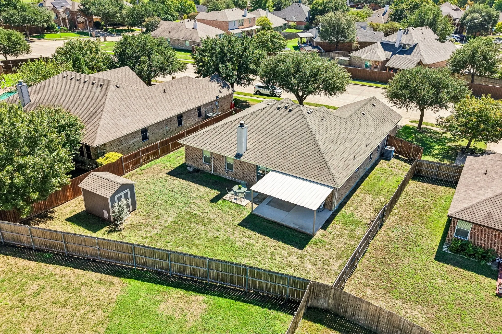 Single Family Residence For Sale in Ellis County , 705 Mcalpin Road, Midlothian, Texas 76065, 4 Bedroom, 3 Bathroom, 2 Garage spaces, 2,291 Sqft, built in 2004, mls#21404485, Real Estate Agent in Midlothian, Homes For Sale in Ellis county, Homes For Sale in Midlothian, Realtor in Midlothian Texas, Real Estate Brokerage Independent Realty Texas, Luminita Cordes Realtor