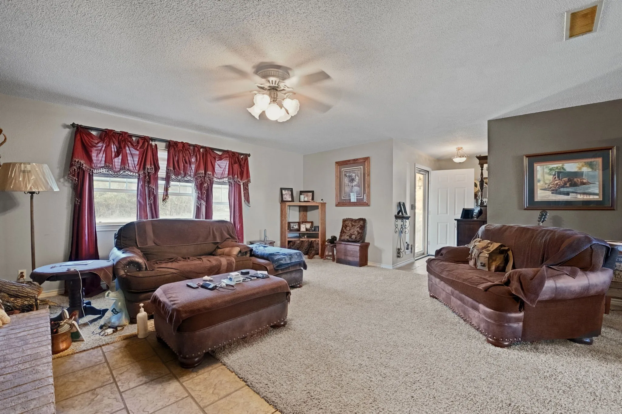 Single Family Residence For Sale in Brown County , 5599 County Road 614, Early, Texas 76802, 3 Bedroom, 2 Bathroom, 2 Garage spaces, 1,766 Sqft, built in 2000, mls#21406025, Real Estate Agent in Early, Homes For Sale in Brown county, Homes For Sale in Early, Realtor in Early Texas, Real Estate Brokerage Independent Realty Texas, Luminita Cordes Realtor