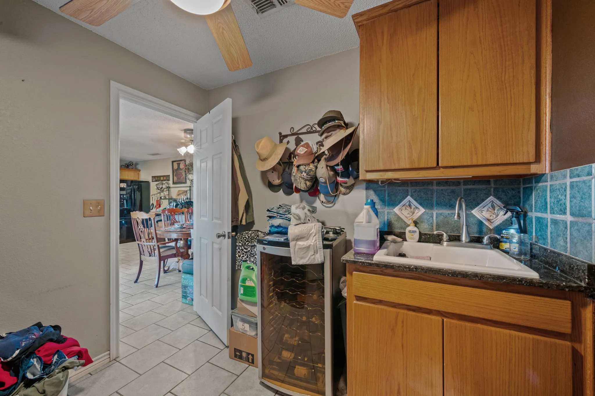 Single Family Residence For Sale in Brown County , 5599 County Road 614, Early, Texas 76802, 3 Bedroom, 2 Bathroom, 2 Garage spaces, 1,766 Sqft, built in 2000, mls#21406025, Real Estate Agent in Early, Homes For Sale in Brown county, Homes For Sale in Early, Realtor in Early Texas, Real Estate Brokerage Independent Realty Texas, Luminita Cordes Realtor