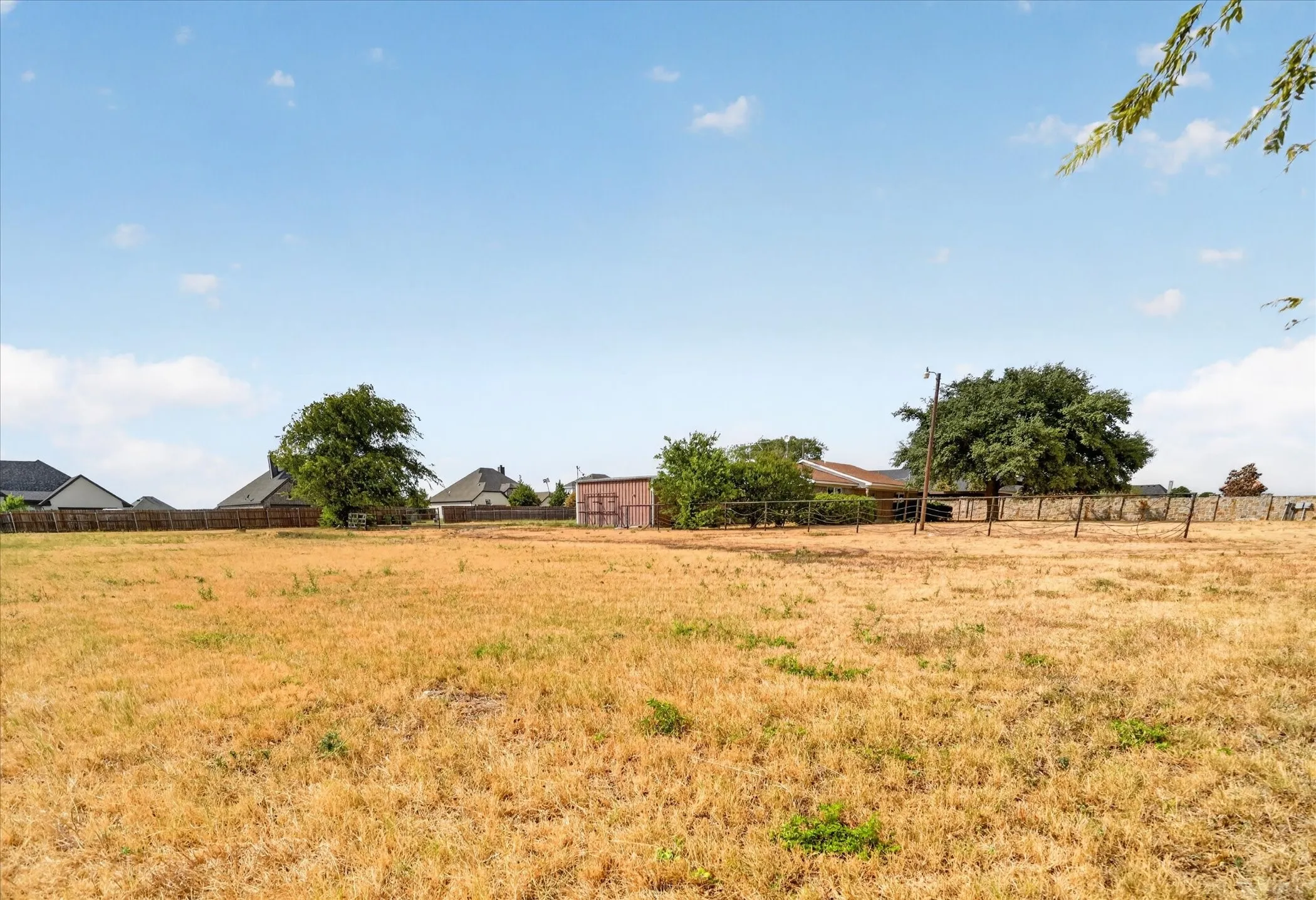 Single Family Residence For Sale in Johnson County , 12653 fm 2331, Godley, Texas 76044, 4 Bedroom, 3 Bathroom, Garage spaces, 1,692 Sqft, built in 2010, mls#21405992, Real Estate Agent in Godley, Homes For Sale in Johnson county, Homes For Sale in Godley, Realtor in Godley Texas, Real Estate Brokerage Independent Realty Texas, Luminita Cordes Realtor