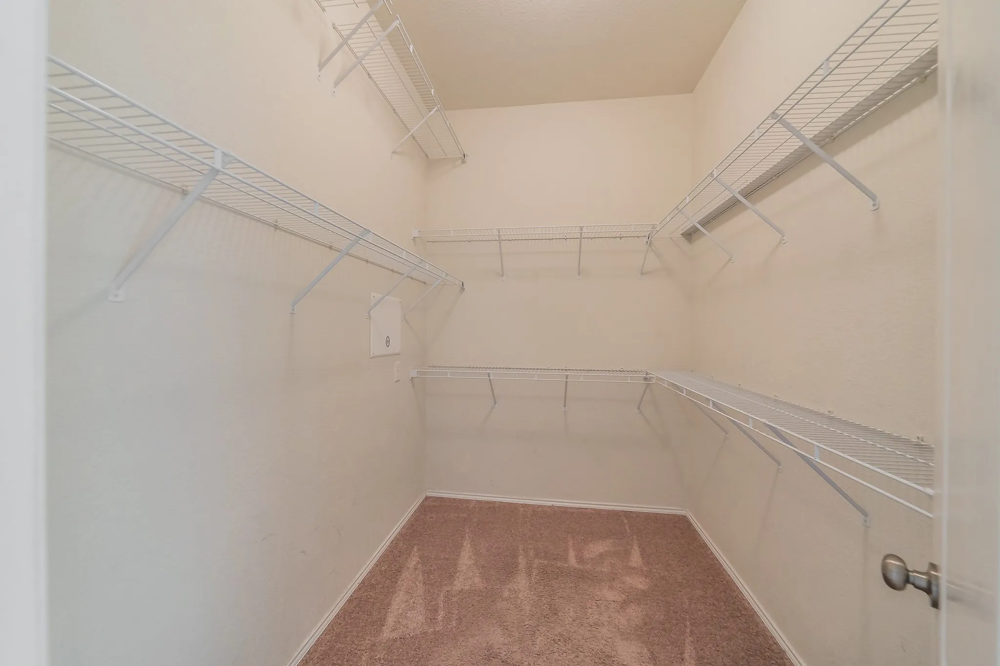 Single Family Residence For Rent in Denton County , 2612 Redcedar Drive, Little Elm, Texas 75068, 3 Bedroom, 2 Bathroom, 2 Garage spaces, 1,703 Sqft, built in 2002, mls#21406026, Real Estate Agent in Little Elm, Homes For Rent in Denton county, Homes For Rent in Little Elm, Realtor in Little Elm Texas, Real Estate Brokerage Independent Realty Texas, Luminita Cordes Realtor
