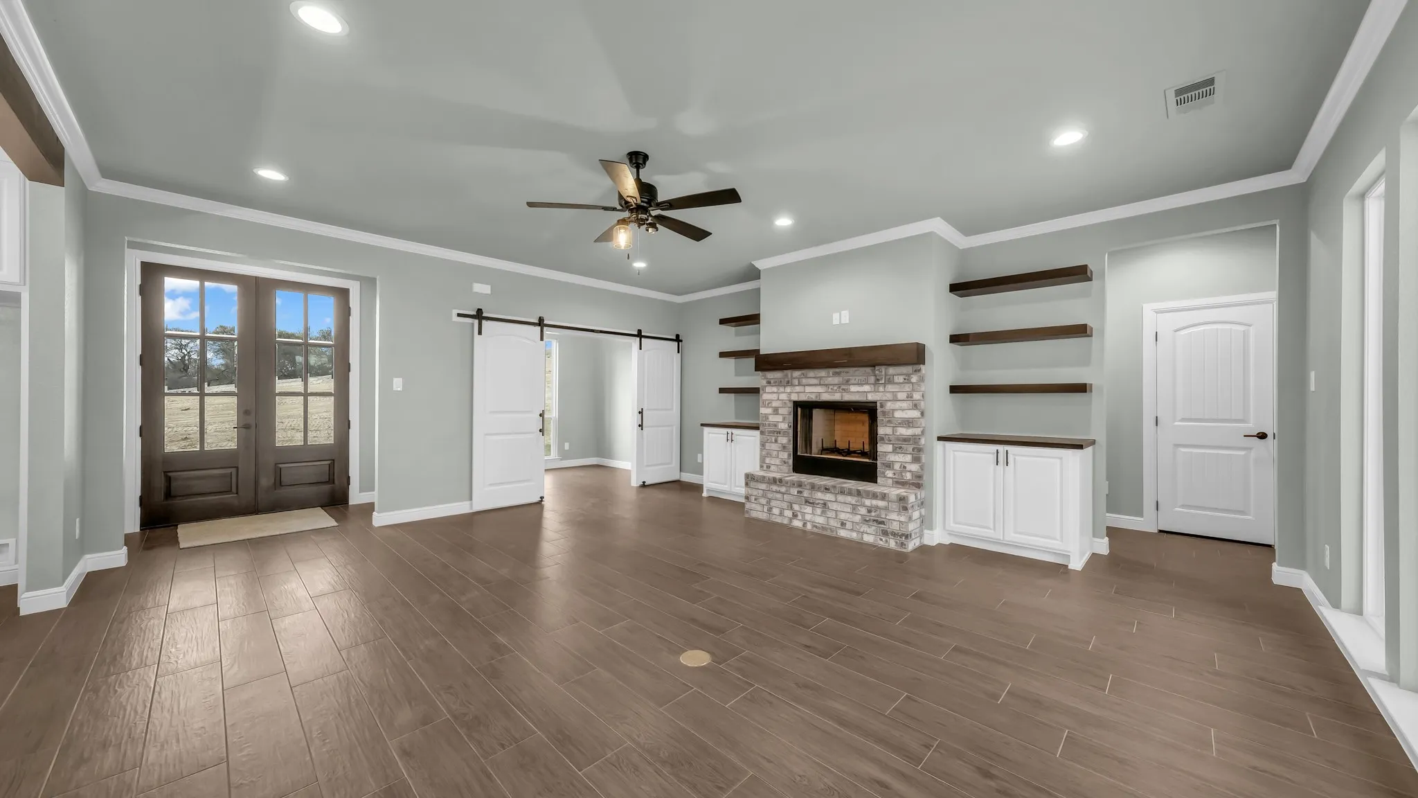 Single Family Residence For Sale in Parker County , Sage TBD N FM 51, Weatherford, Texas 76088, 3 Bedroom, 3 Bathroom, 2 Garage spaces, 2,112 Sqft, built in 2027, mls#21399274, Real Estate Agent in Weatherford, Homes For Sale in Parker county, Homes For Sale in Weatherford, Realtor in Weatherford Texas, Real Estate Brokerage Independent Realty Texas, Luminita Cordes Realtor