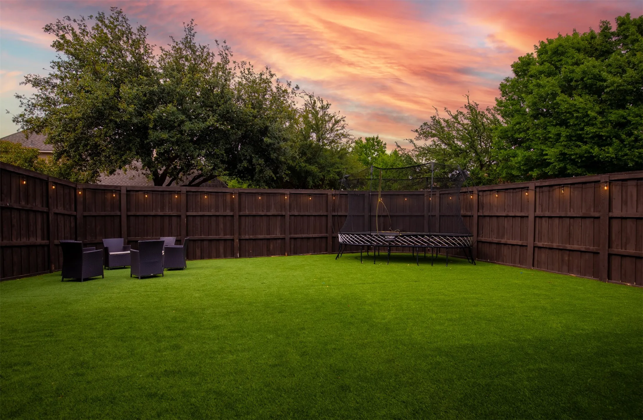 Single Family Residence For Sale in Denton County , 5198 Kiowa Drive, Frisco, Texas 75034, 5 Bedroom, 4 Bathroom, 2 Garage spaces, 4,721 Sqft, built in 2003, mls#21405869, Real Estate Agent in Frisco, Homes For Sale in Denton county, Homes For Sale in Frisco, Realtor in Frisco Texas, Real Estate Brokerage Independent Realty Texas, Luminita Cordes Realtor