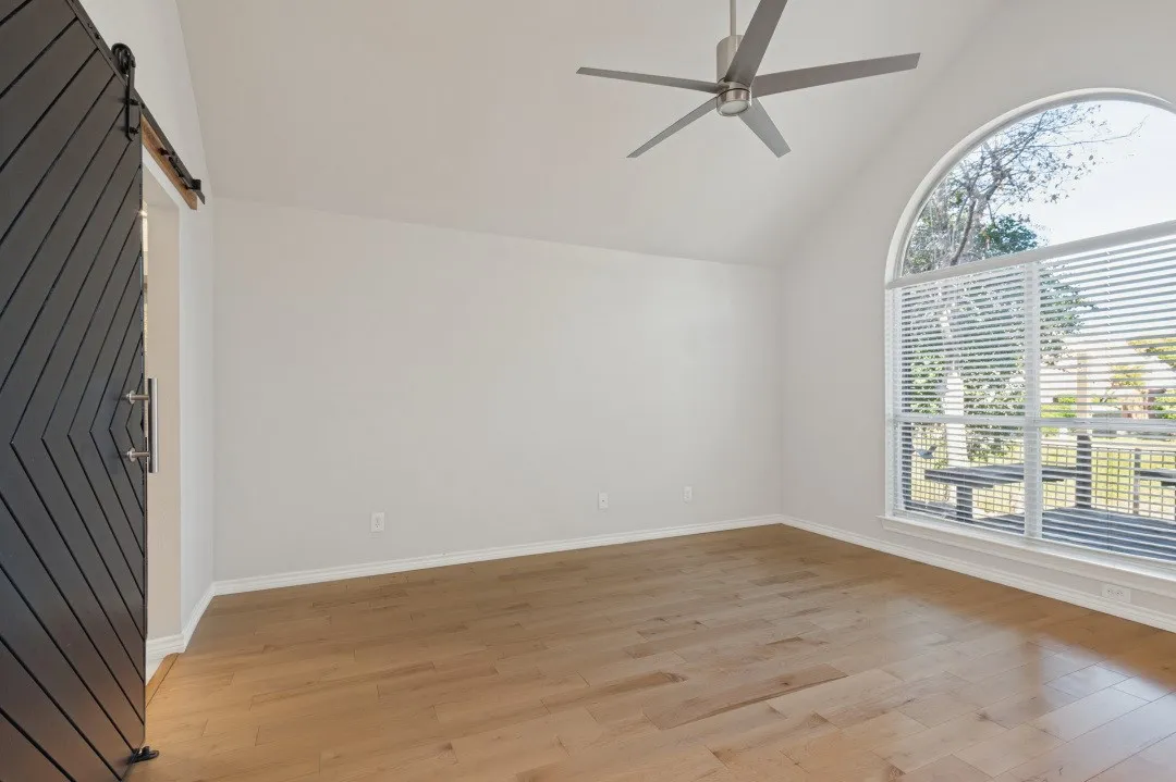 Single Family Residence For Sale in Tarrant County , 2237 Wembley Wood Lane, Bedford, Texas 76022, 3 Bedroom, 2 Bathroom, 2 Garage spaces, 1,381 Sqft, built in 1997, mls#21405698, Real Estate Agent in Bedford, Homes For Sale in Tarrant county, Homes For Sale in Bedford, Realtor in Bedford Texas, Real Estate Brokerage Independent Realty Texas, Luminita Cordes Realtor