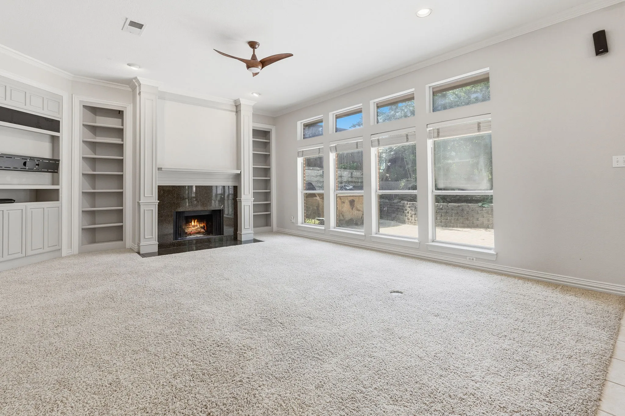 Single Family Residence For Rent in Rockwall County , 6107 Volunteer Place, Rockwall, Texas 75032, 4 Bedroom, 3 Bathroom, 3 Garage spaces, 3,096 Sqft, built in 1995, mls#21405910, Real Estate Agent in Rockwall, Homes For Rent in Rockwall county, Homes For Rent in Rockwall, Realtor in Rockwall Texas, Real Estate Brokerage Independent Realty Texas, Luminita Cordes Realtor