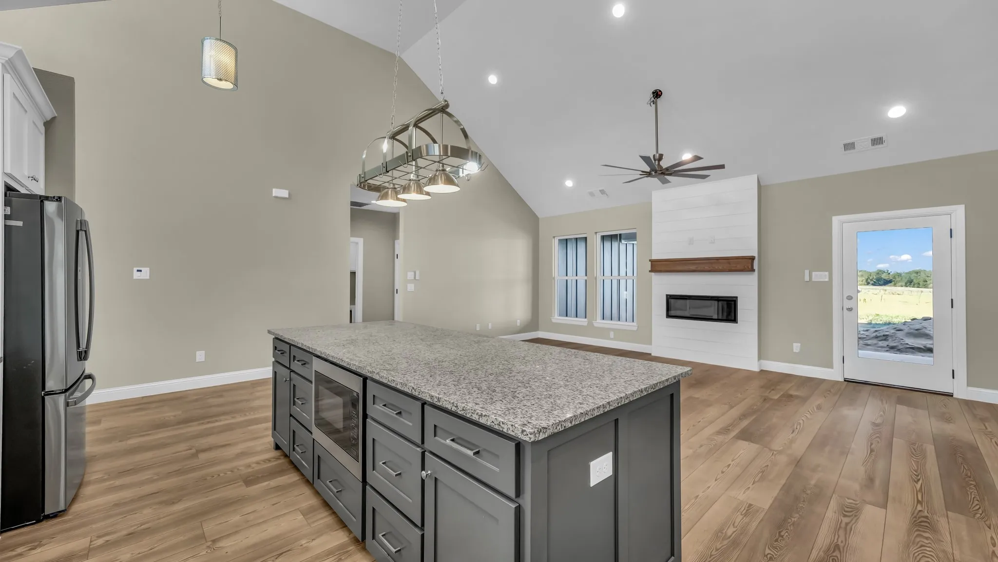 Single Family Residence For Sale in Wise County , Andover TBD County Road 3791, Paradise, Texas 76073, 3 Bedroom, 2 Bathroom, 2 Garage spaces, 1,499 Sqft, built in 2027, mls#21399265, Real Estate Agent in Paradise, Homes For Sale in Wise county, Homes For Sale in Paradise, Realtor in Paradise Texas, Real Estate Brokerage Independent Realty Texas, Luminita Cordes Realtor