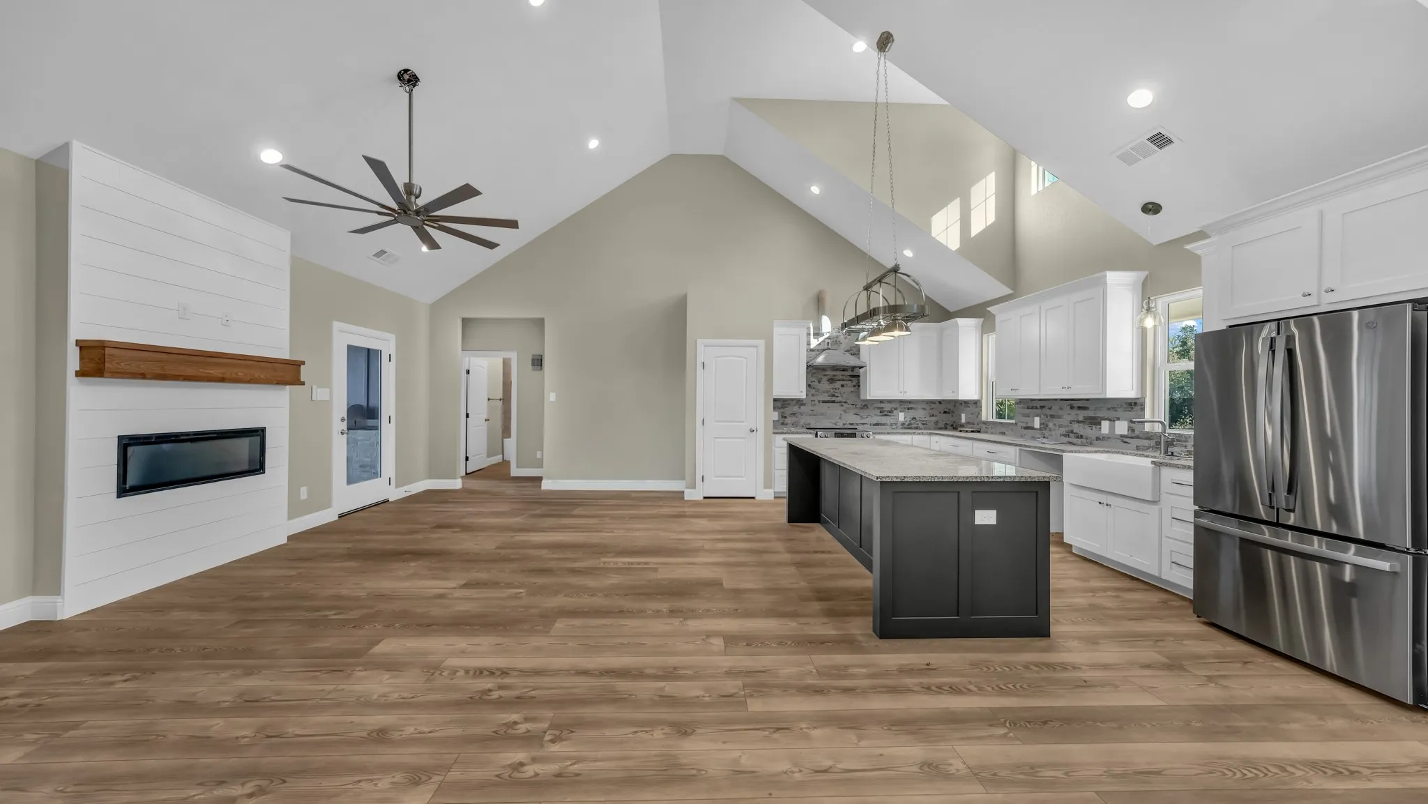 Single Family Residence For Sale in Wise County , Andover TBD County Road 3791, Paradise, Texas 76073, 3 Bedroom, 2 Bathroom, 2 Garage spaces, 1,499 Sqft, built in 2027, mls#21399265, Real Estate Agent in Paradise, Homes For Sale in Wise county, Homes For Sale in Paradise, Realtor in Paradise Texas, Real Estate Brokerage Independent Realty Texas, Luminita Cordes Realtor