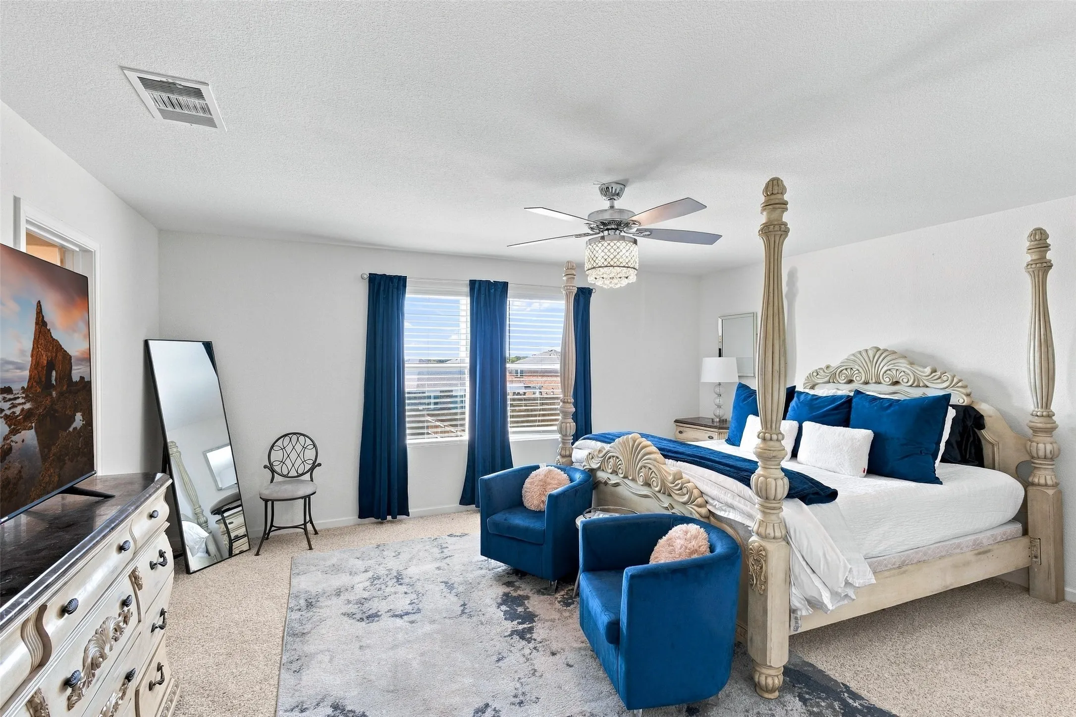 Single Family Residence For Sale in Ellis County , 420 Gypsum Lane, Glenn Heights, Texas 75154, 4 Bedroom, 3 Bathroom, 2 Garage spaces, 2,401 Sqft, built in 2019, mls#21405830, Real Estate Agent in Glenn Heights, Homes For Sale in Ellis county, Homes For Sale in Glenn Heights, Realtor in Glenn Heights Texas, Real Estate Brokerage Independent Realty Texas, Luminita Cordes Realtor