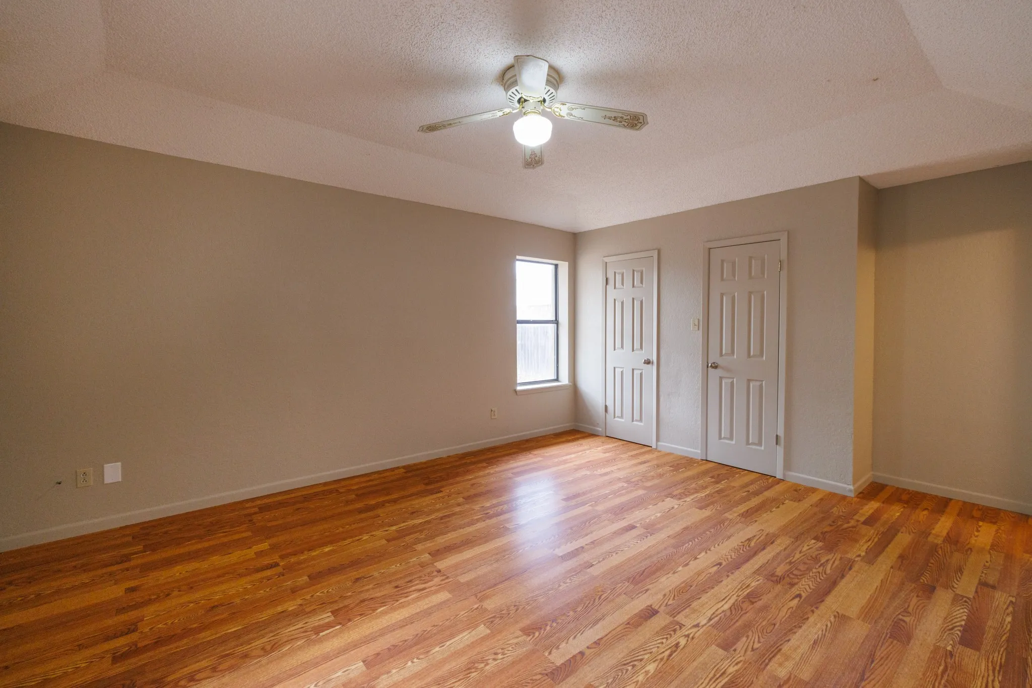 Single Family Residence For Rent in Taylor County , 4510 Pamela Drive, Abilene, Texas 79606, 3 Bedroom, 2 Bathroom, 2 Garage spaces, 1,996 Sqft, built in 1985, mls#21405872, Real Estate Agent in Abilene, Homes For Rent in Taylor county, Homes For Rent in Abilene, Realtor in Abilene Texas, Real Estate Brokerage Independent Realty Texas, Luminita Cordes Realtor