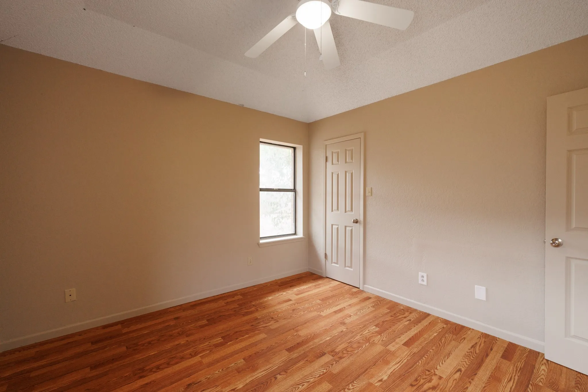 Single Family Residence For Rent in Taylor County , 4510 Pamela Drive, Abilene, Texas 79606, 3 Bedroom, 2 Bathroom, 2 Garage spaces, 1,996 Sqft, built in 1985, mls#21405872, Real Estate Agent in Abilene, Homes For Rent in Taylor county, Homes For Rent in Abilene, Realtor in Abilene Texas, Real Estate Brokerage Independent Realty Texas, Luminita Cordes Realtor