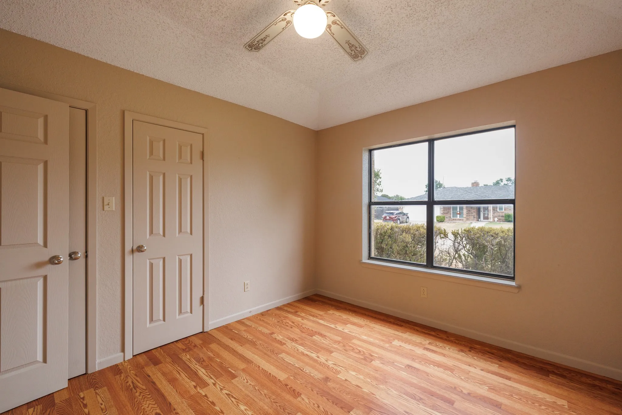 Single Family Residence For Rent in Taylor County , 4510 Pamela Drive, Abilene, Texas 79606, 3 Bedroom, 2 Bathroom, 2 Garage spaces, 1,996 Sqft, built in 1985, mls#21405872, Real Estate Agent in Abilene, Homes For Rent in Taylor county, Homes For Rent in Abilene, Realtor in Abilene Texas, Real Estate Brokerage Independent Realty Texas, Luminita Cordes Realtor