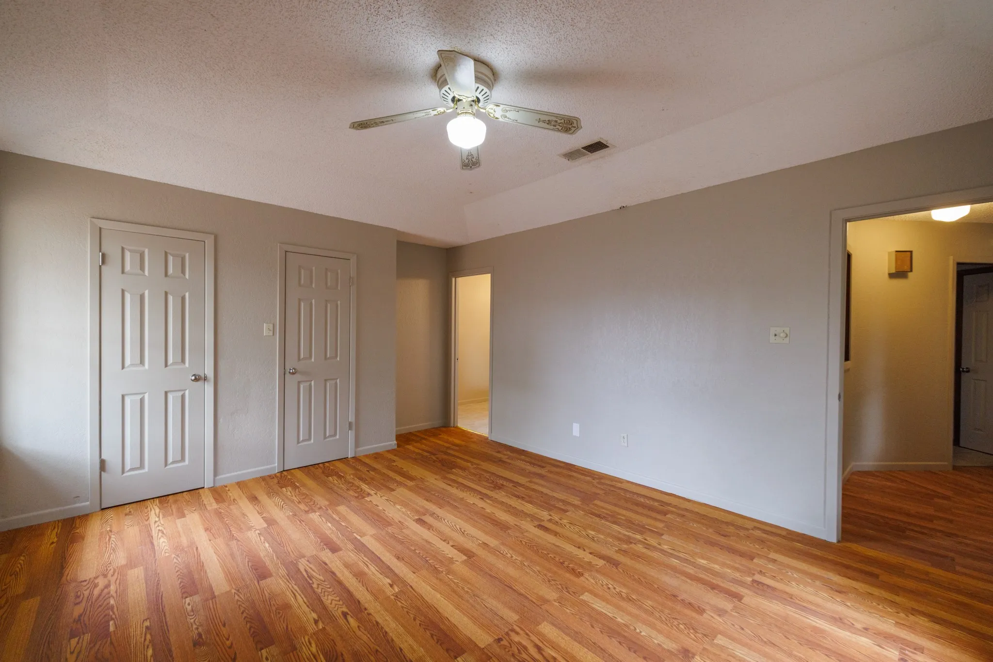 Single Family Residence For Rent in Taylor County , 4510 Pamela Drive, Abilene, Texas 79606, 3 Bedroom, 2 Bathroom, 2 Garage spaces, 1,996 Sqft, built in 1985, mls#21405872, Real Estate Agent in Abilene, Homes For Rent in Taylor county, Homes For Rent in Abilene, Realtor in Abilene Texas, Real Estate Brokerage Independent Realty Texas, Luminita Cordes Realtor