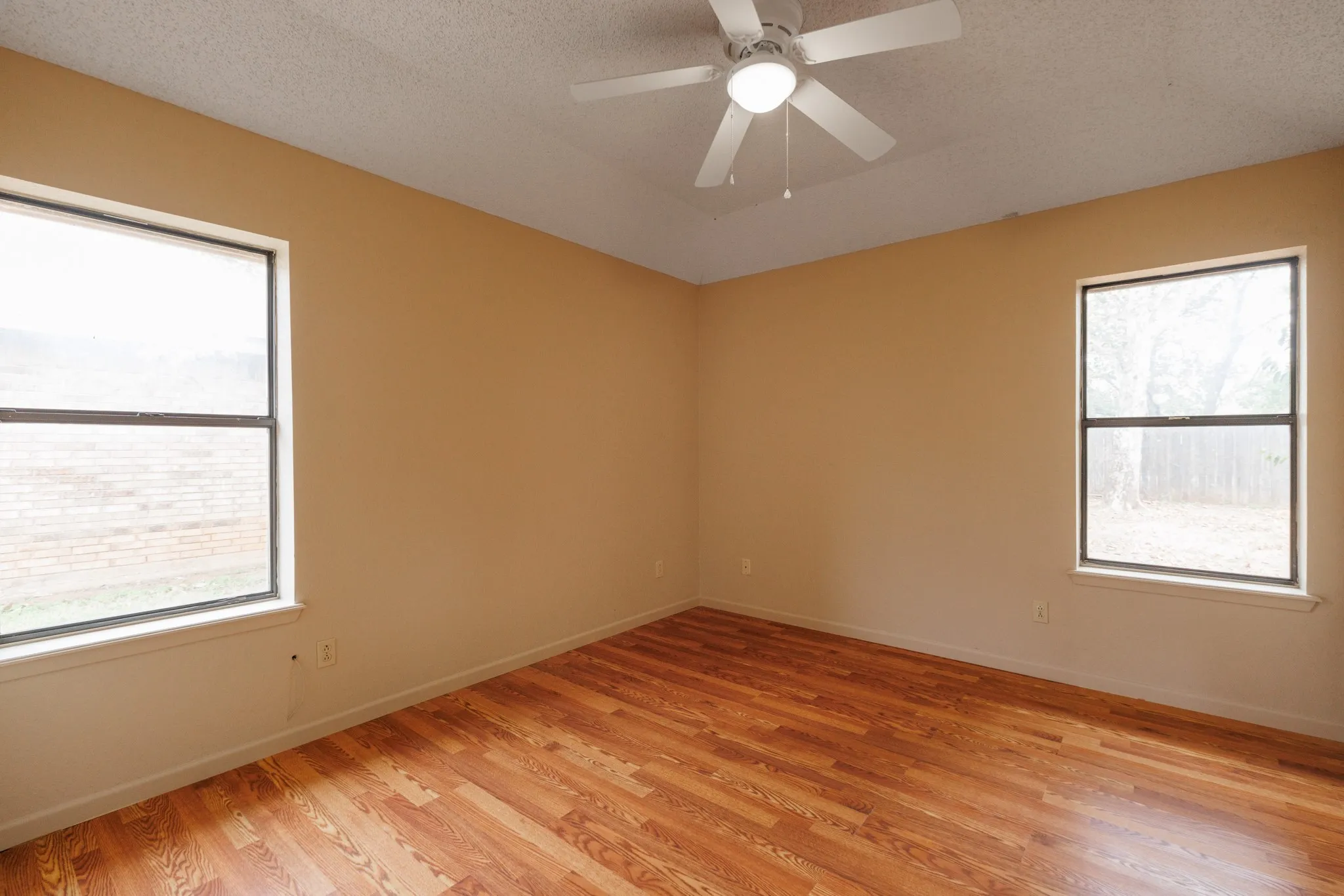 Single Family Residence For Rent in Taylor County , 4510 Pamela Drive, Abilene, Texas 79606, 3 Bedroom, 2 Bathroom, 2 Garage spaces, 1,996 Sqft, built in 1985, mls#21405872, Real Estate Agent in Abilene, Homes For Rent in Taylor county, Homes For Rent in Abilene, Realtor in Abilene Texas, Real Estate Brokerage Independent Realty Texas, Luminita Cordes Realtor