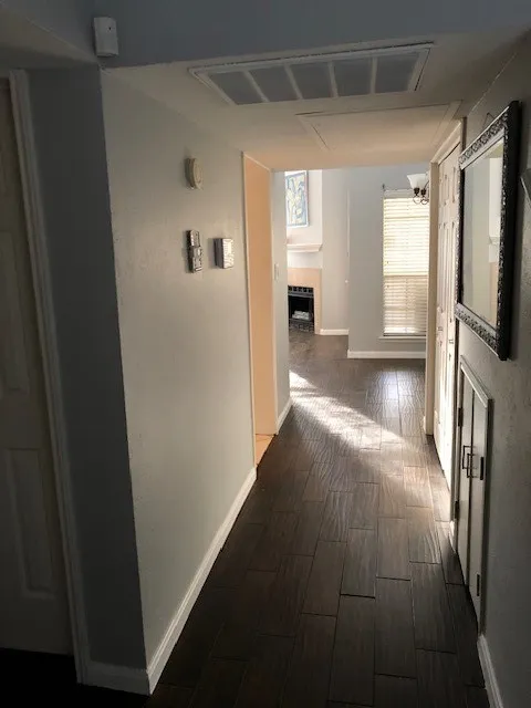 Condominium For Rent in Dallas County , 9601 Forest Lane 1222, Dallas, Texas 75243, 2 Bedroom, 2 Bathroom, Garage spaces, 1,137 Sqft, built in 1983, mls#21406065, Real Estate Agent in Dallas, Homes For Rent in Dallas county, Homes For Rent in Dallas, Realtor in Dallas Texas, Real Estate Brokerage Independent Realty Texas, Luminita Cordes Realtor