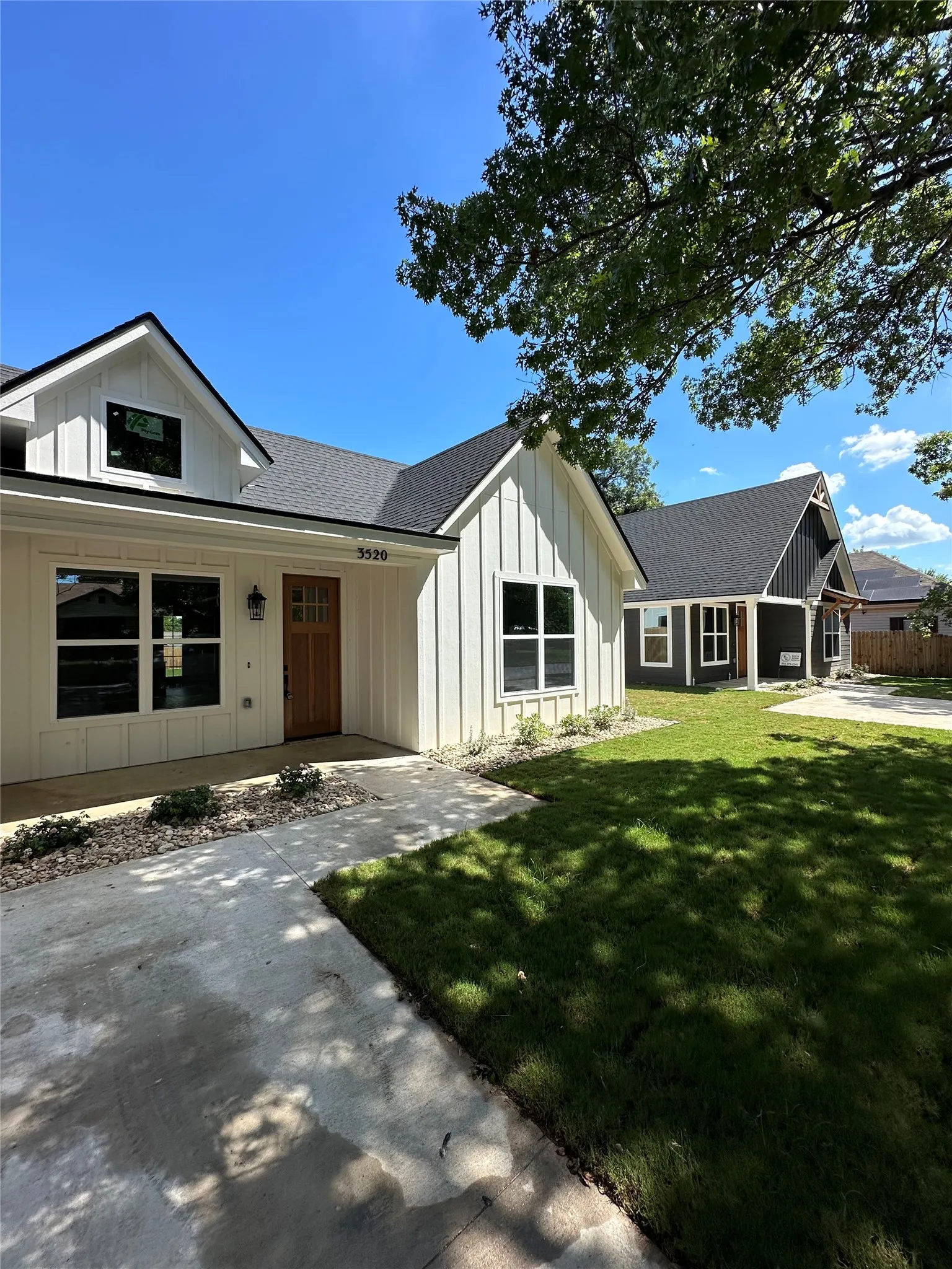 Single Family Residence For Rent in Mc Lennan County , 3520 Homan Avenue, Waco, Texas 76707, 3 Bedroom, 2 Bathroom, Garage spaces, 1,434 Sqft, built in 2023, mls#21406077, Real Estate Agent in Waco, Homes For Rent in Mc Lennan county, Homes For Rent in Waco, Realtor in Waco Texas, Real Estate Brokerage Independent Realty Texas, Luminita Cordes Realtor