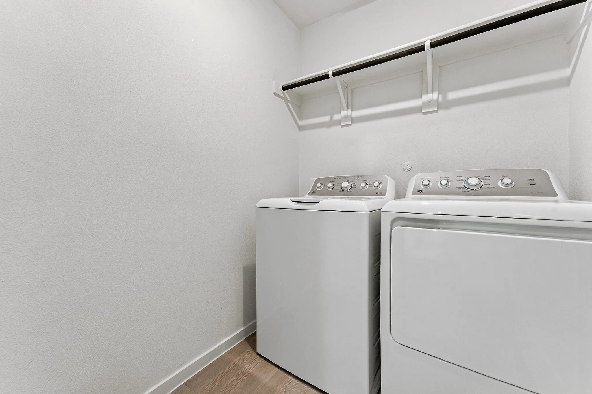 Single Family Residence For Sale in Hunt County , 1948 Kiwi Drive, Royse City, Texas 75189, 3 Bedroom, 2 Bathroom, 2 Garage spaces, 1,522 Sqft, built in 2025, mls#21406041, Real Estate Agent in Royse City, Homes For Sale in Hunt county, Homes For Sale in Royse City, Realtor in Royse City Texas, Real Estate Brokerage Independent Realty Texas, Luminita Cordes Realtor