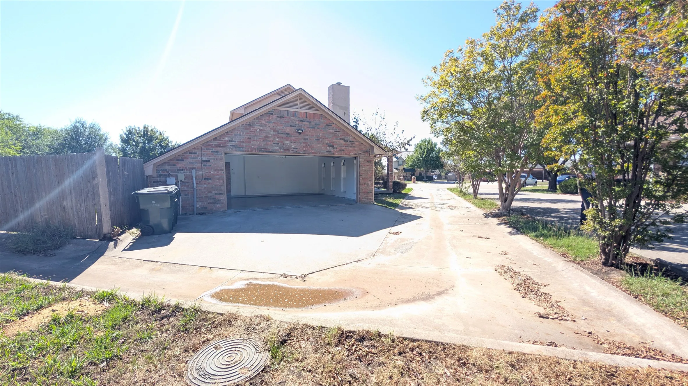 Single Family Residence For Rent in Denton County , 1007 Treys Court, Sanger, Texas 76266, 3 Bedroom, 2 Bathroom, 2 Garage spaces, 1,652 Sqft, built in 1996, mls#21406101, Real Estate Agent in Sanger, Homes For Rent in Denton county, Homes For Rent in Sanger, Realtor in Sanger Texas, Real Estate Brokerage Independent Realty Texas, Luminita Cordes Realtor