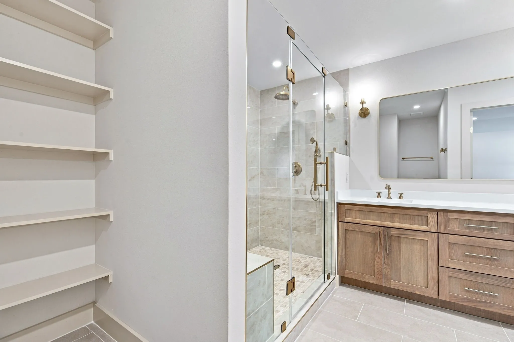 Single Family Residence For Sale in Tarrant County , 316 Oak Valley Drive, Colleyville, Texas 76034, 4 Bedroom, 2 Bathroom, 2 Garage spaces, 1,864 Sqft, built in 1977, mls#21406069, Real Estate Agent in Colleyville, Homes For Sale in Tarrant county, Homes For Sale in Colleyville, Realtor in Colleyville Texas, Real Estate Brokerage Independent Realty Texas, Luminita Cordes Realtor