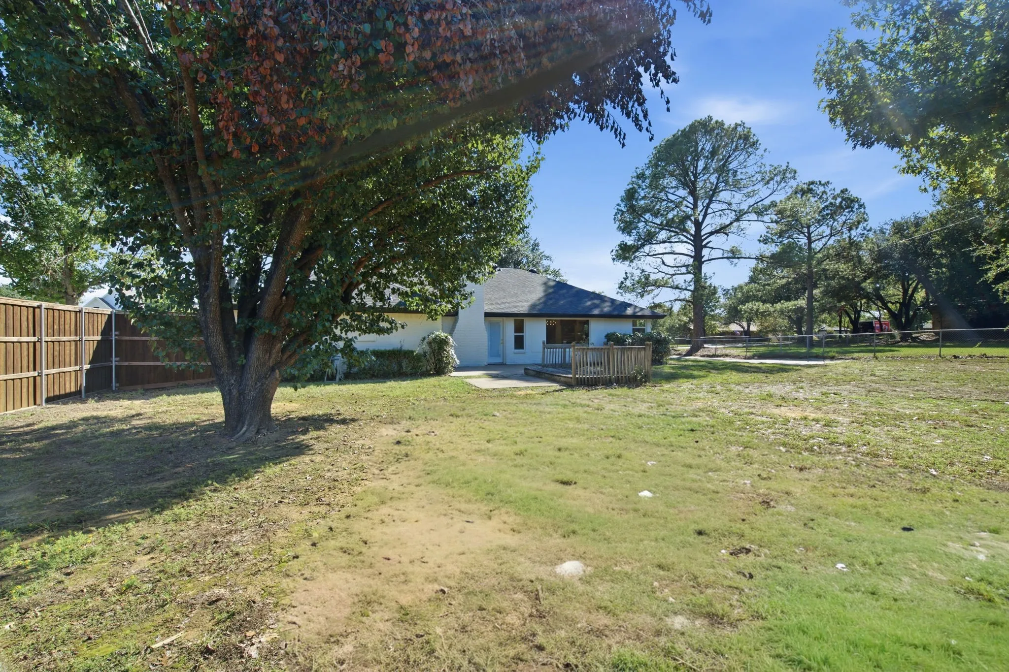 Single Family Residence For Sale in Tarrant County , 316 Oak Valley Drive, Colleyville, Texas 76034, 4 Bedroom, 2 Bathroom, 2 Garage spaces, 1,864 Sqft, built in 1977, mls#21406069, Real Estate Agent in Colleyville, Homes For Sale in Tarrant county, Homes For Sale in Colleyville, Realtor in Colleyville Texas, Real Estate Brokerage Independent Realty Texas, Luminita Cordes Realtor
